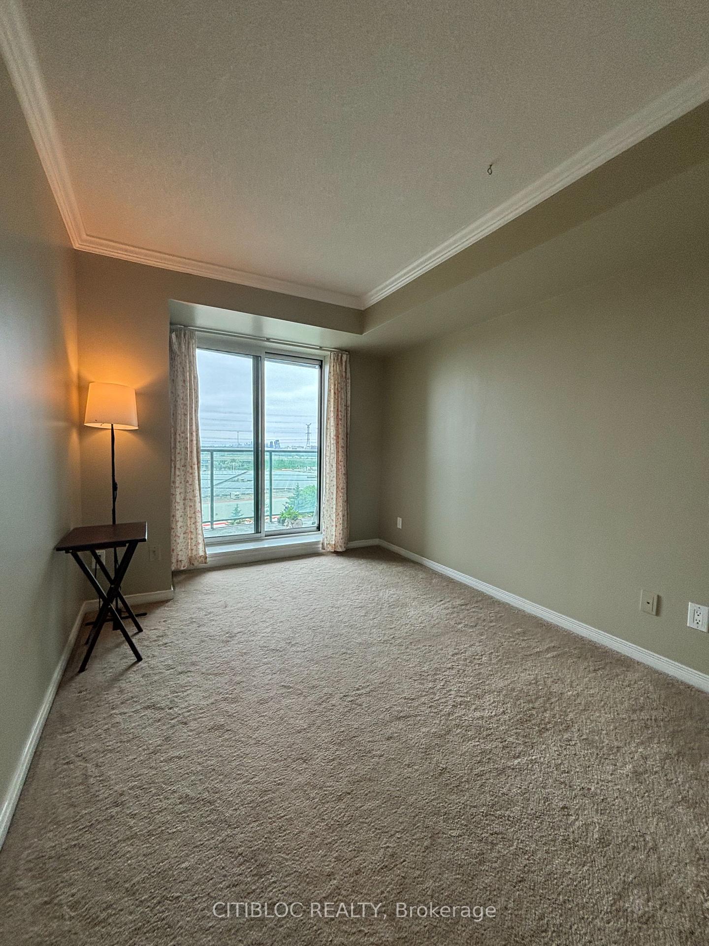 Photo 2 of Unit 708, 23 Oneida Crescent, Richmond Hill, Langstaff — HOMEH