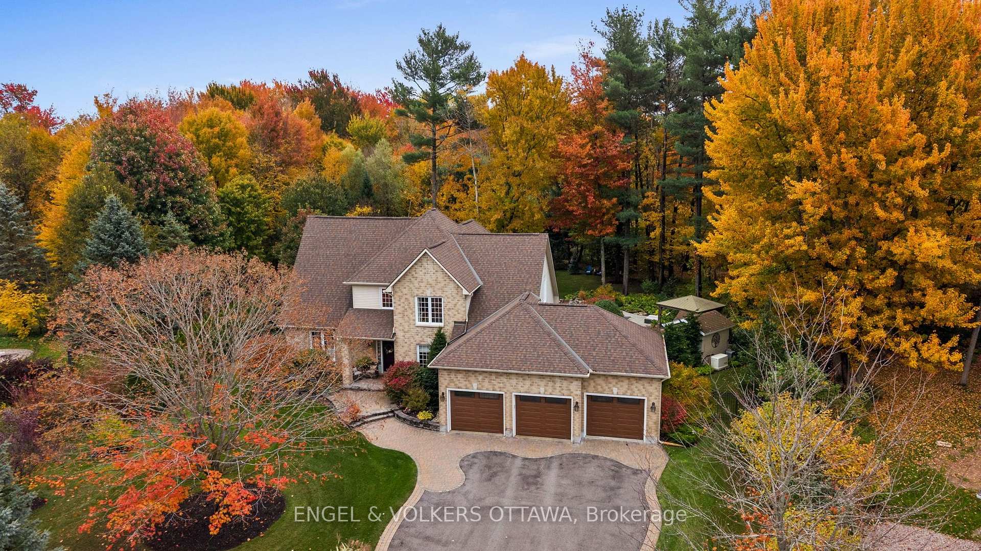Photo 1 of 1629 Shauna Crescent, Ottawa, Greely — HOMEH