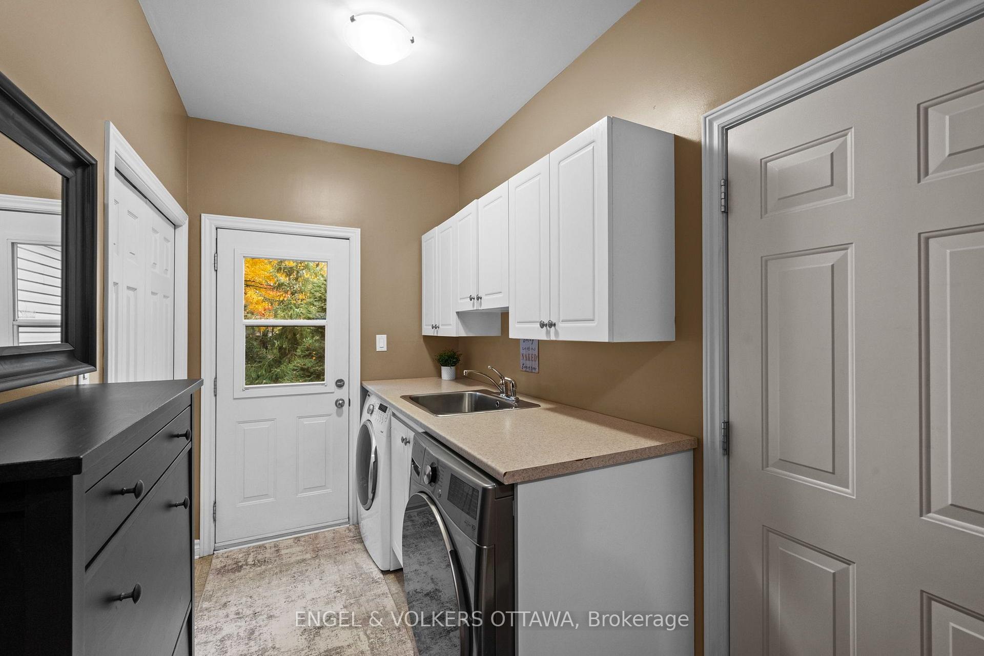 Photo 26 of 1629 Shauna Crescent, Ottawa, Greely — HOMEH