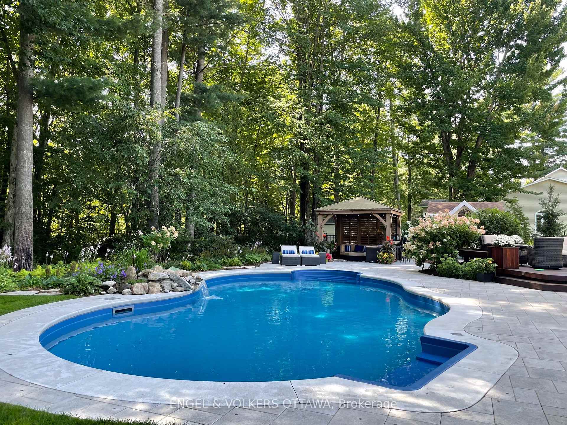 Photo 39 of 1629 Shauna Crescent, Ottawa, Greely — HOMEH