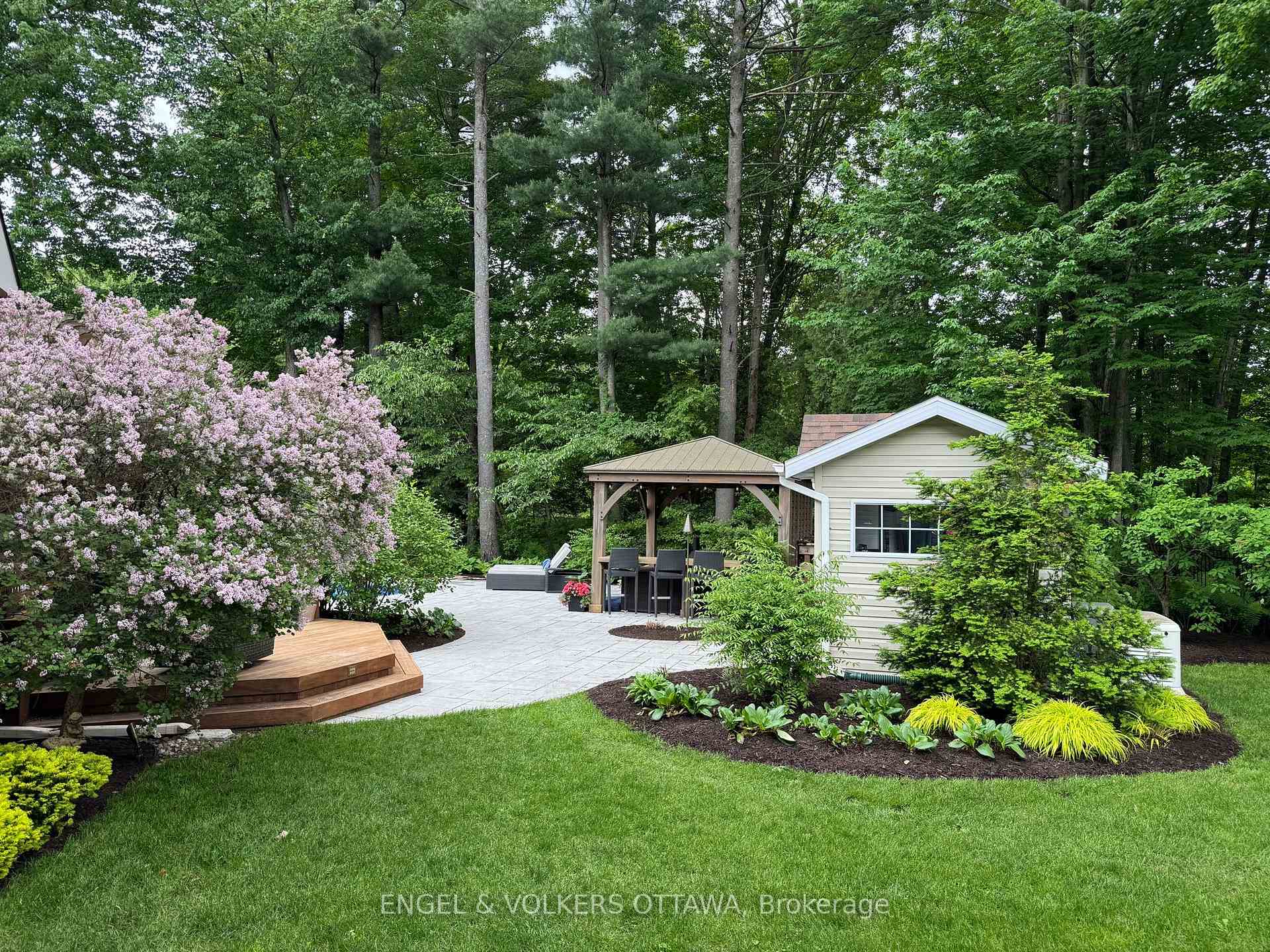 Photo 44 of 1629 Shauna Crescent, Ottawa, Greely — HOMEH