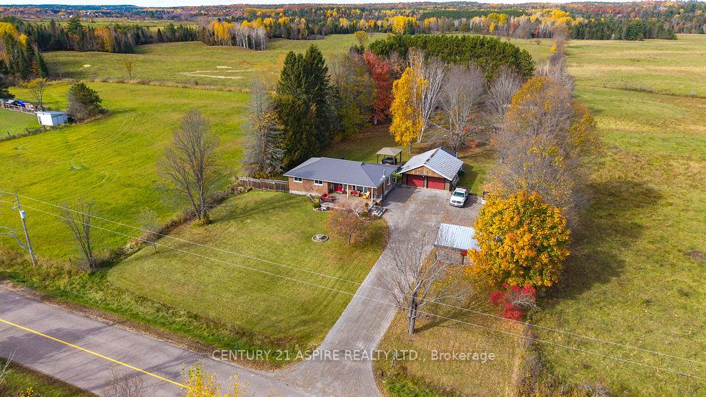Photo 42 of 742 Zanders Road, Laurentian Valley, Laurentian Valley — HOMEH