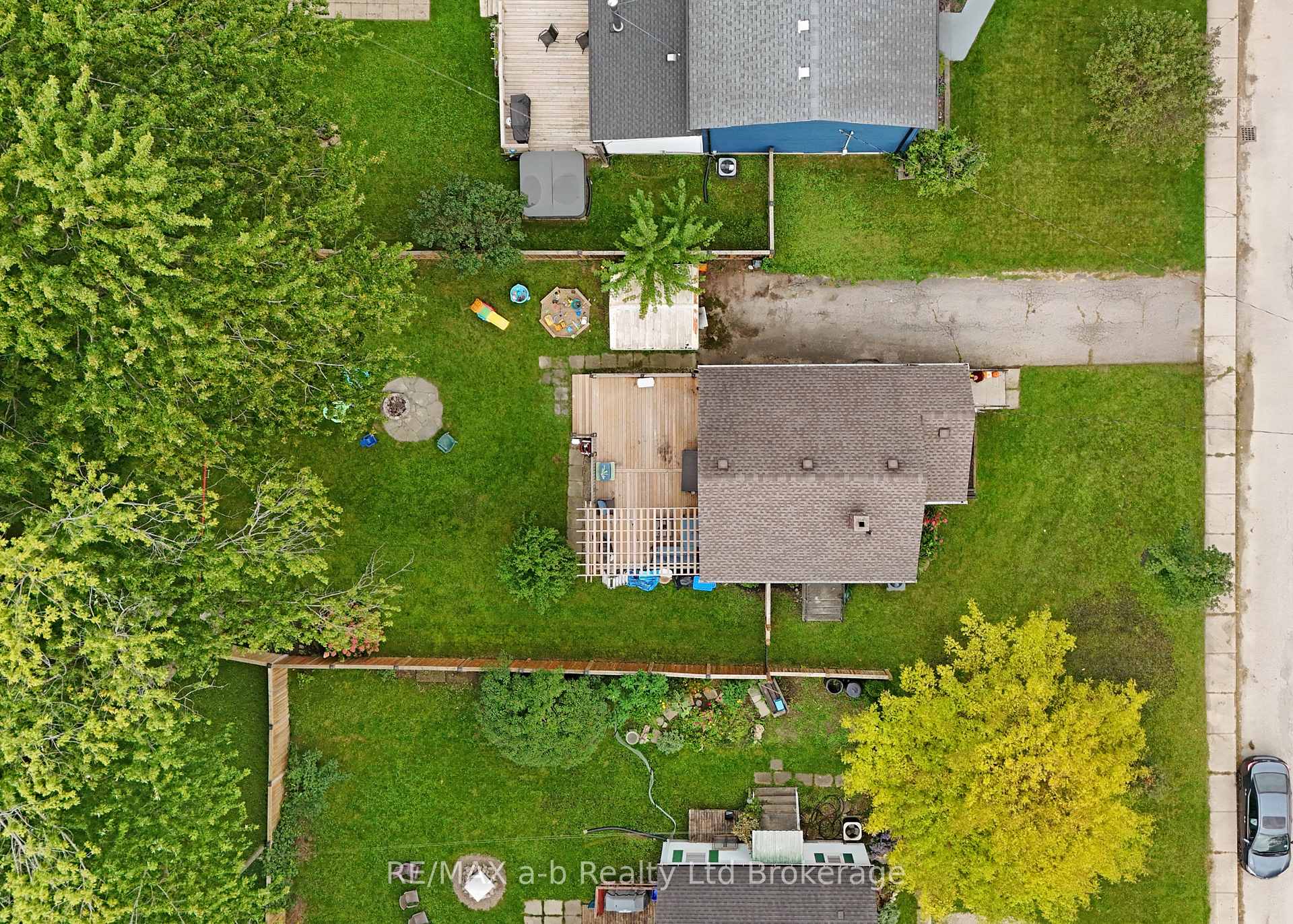 Photo 6 of 357 Knightsbridge Road, Woodstock, Woodstock - North — HOMEH