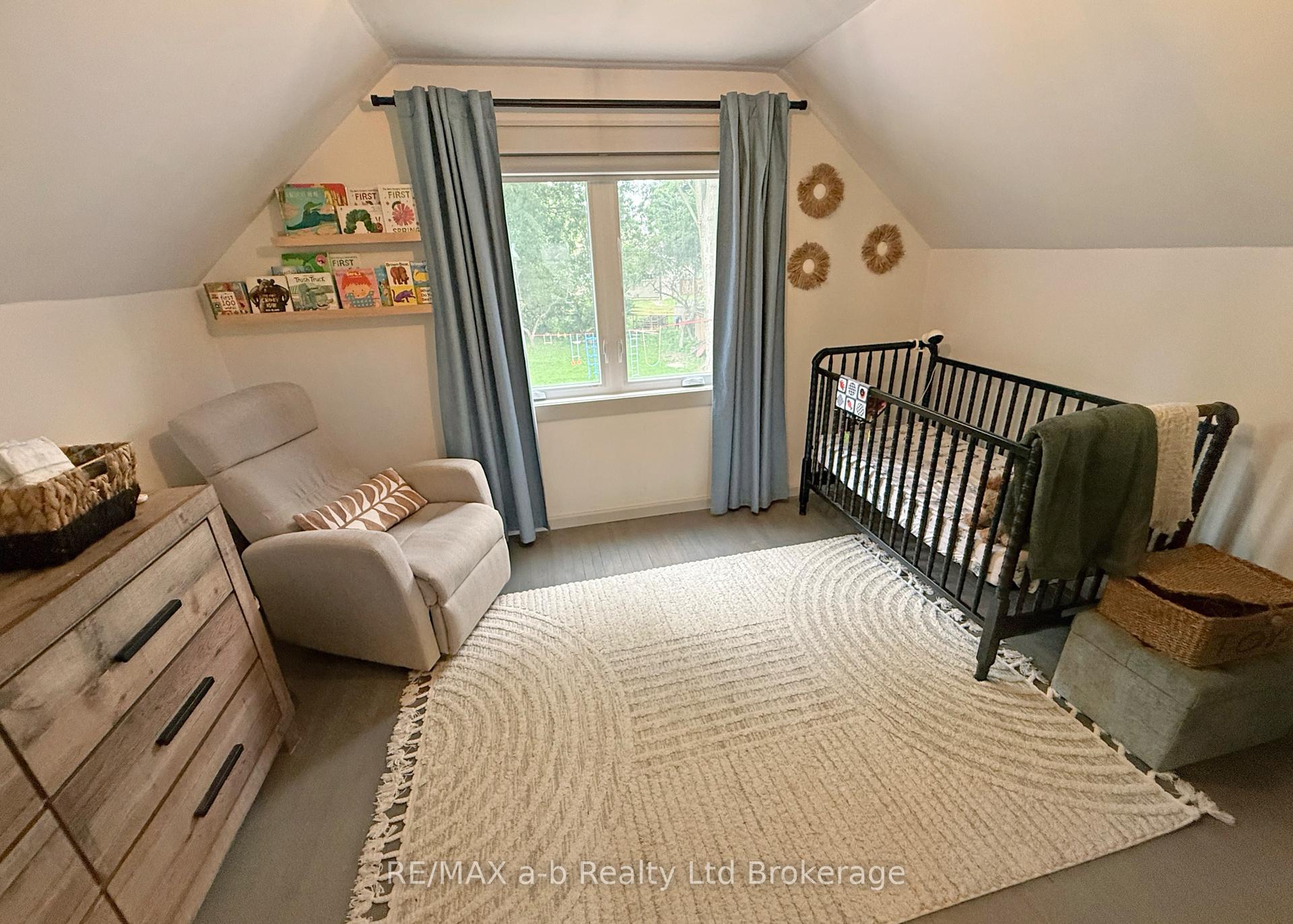 Photo 25 of 357 Knightsbridge Road, Woodstock, Woodstock - North — HOMEH