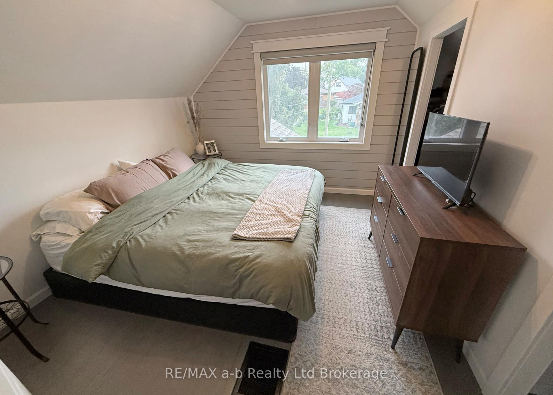 Photo 26 of 357 Knightsbridge Road, Woodstock, Woodstock - North — HOMEH
