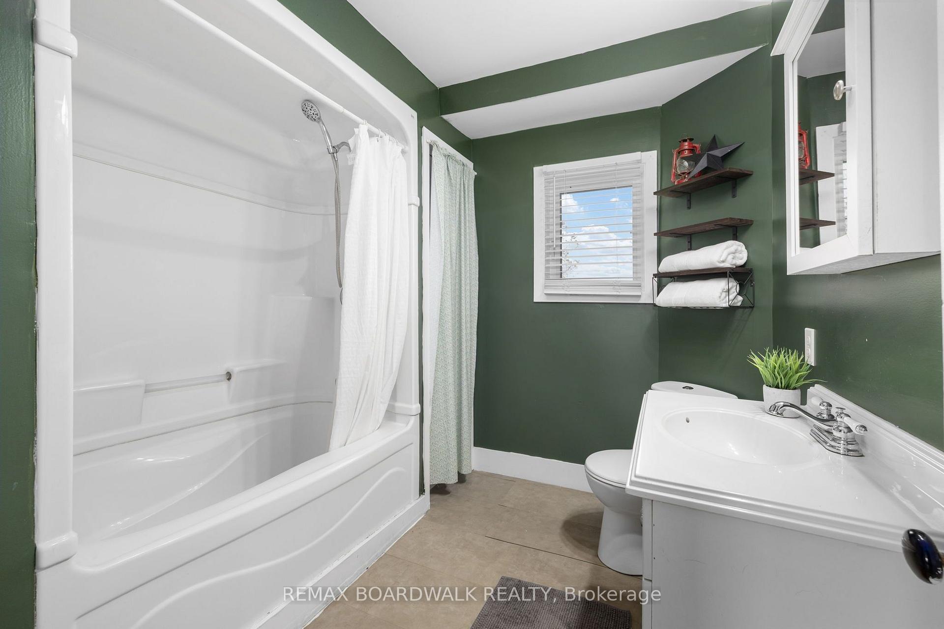 Photo 31 of 526 Kelford Drive, Tay Valley, Bathurst/Burgess & Sherbrooke (North Burgess) Twp — HOMEH
