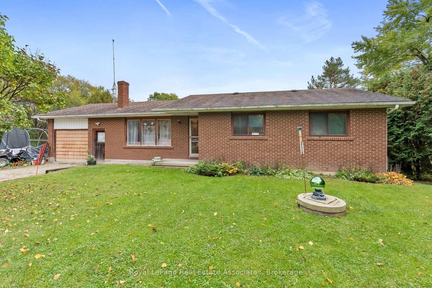 Photo 1 of 13330 5 Side Road, Halton Hills, Georgetown — HOMEH