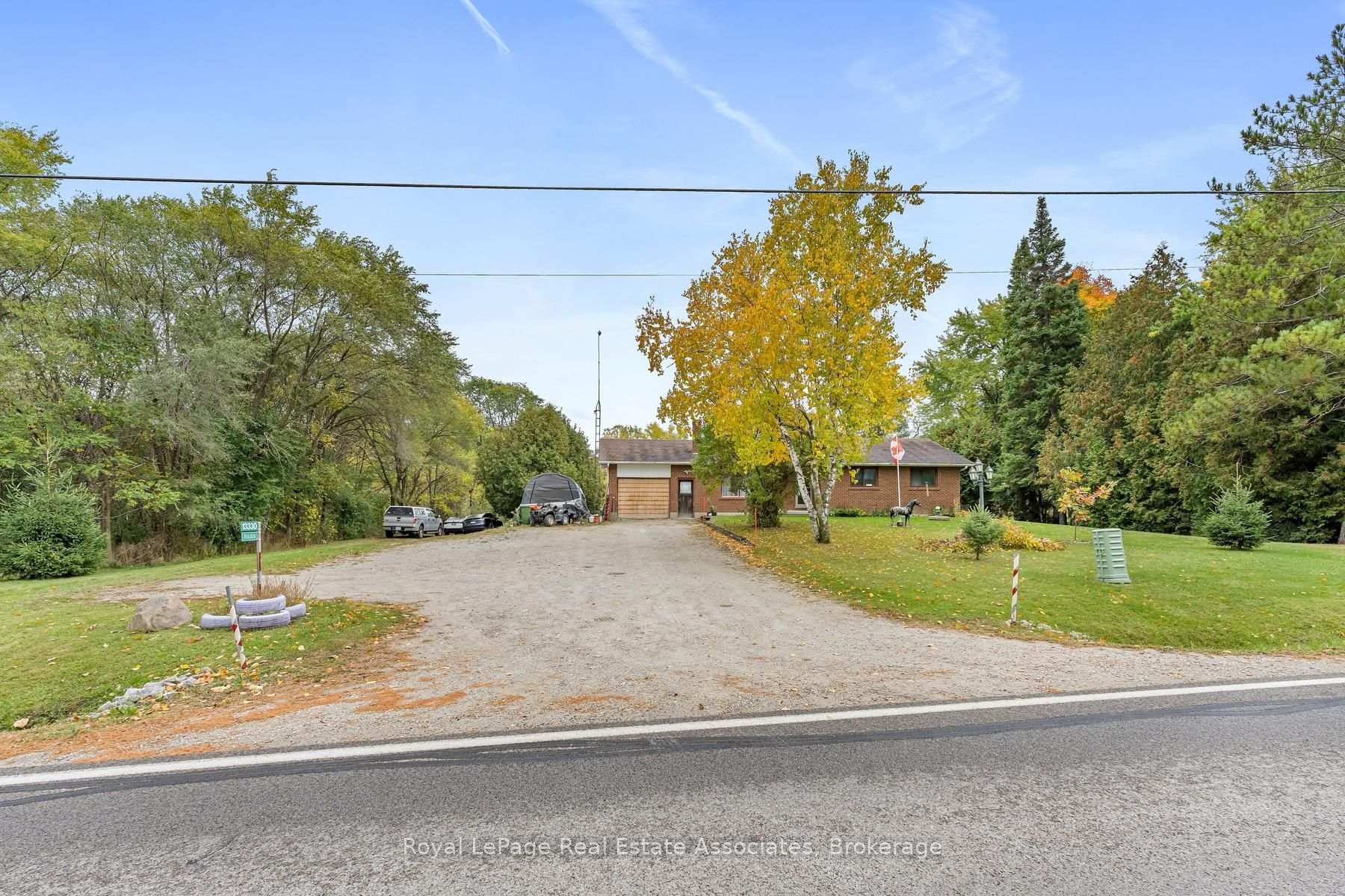 Photo 6 of 13330 5 Side Road, Halton Hills, Georgetown — HOMEH