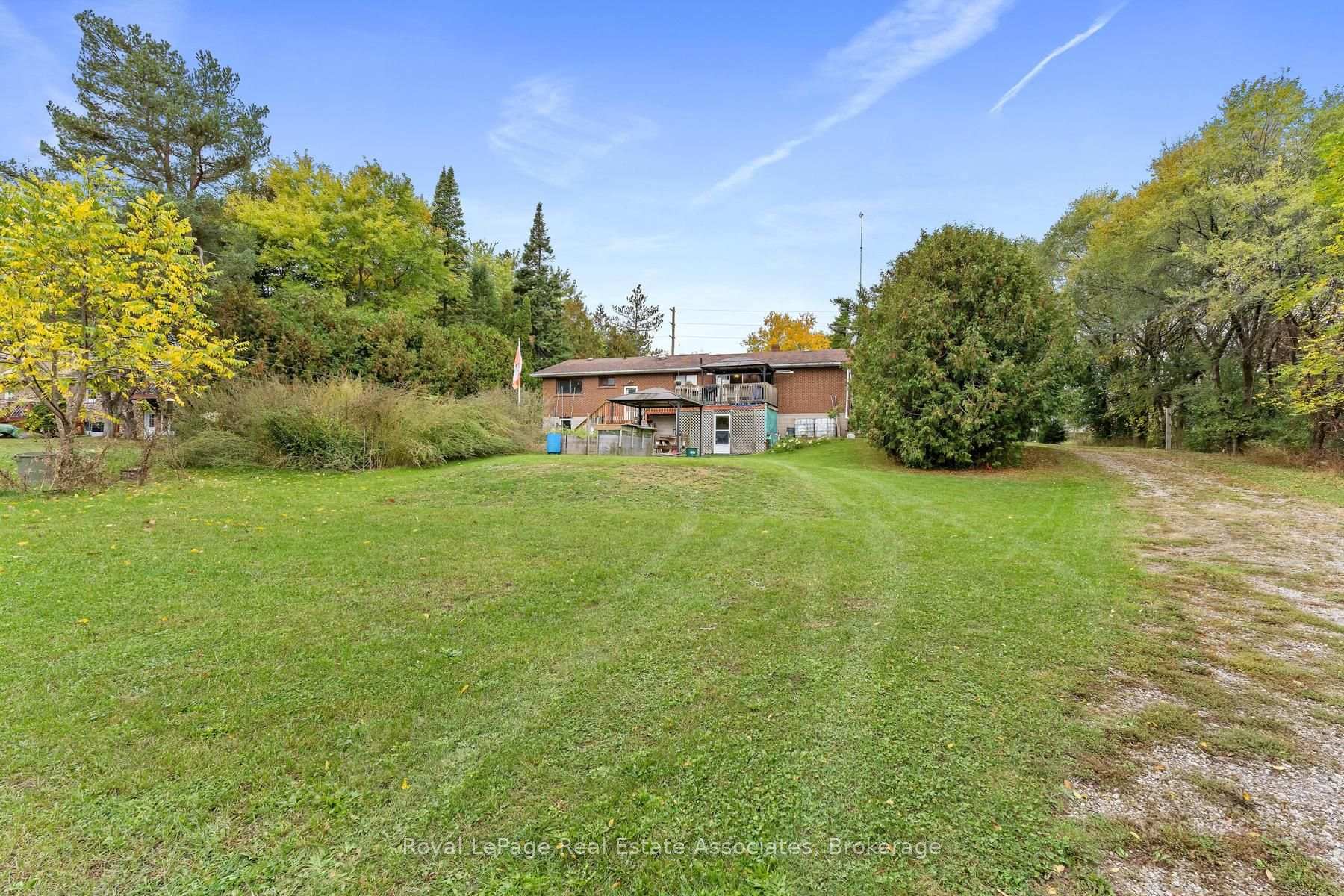 Photo 37 of 13330 5 Side Road, Halton Hills, Georgetown — HOMEH