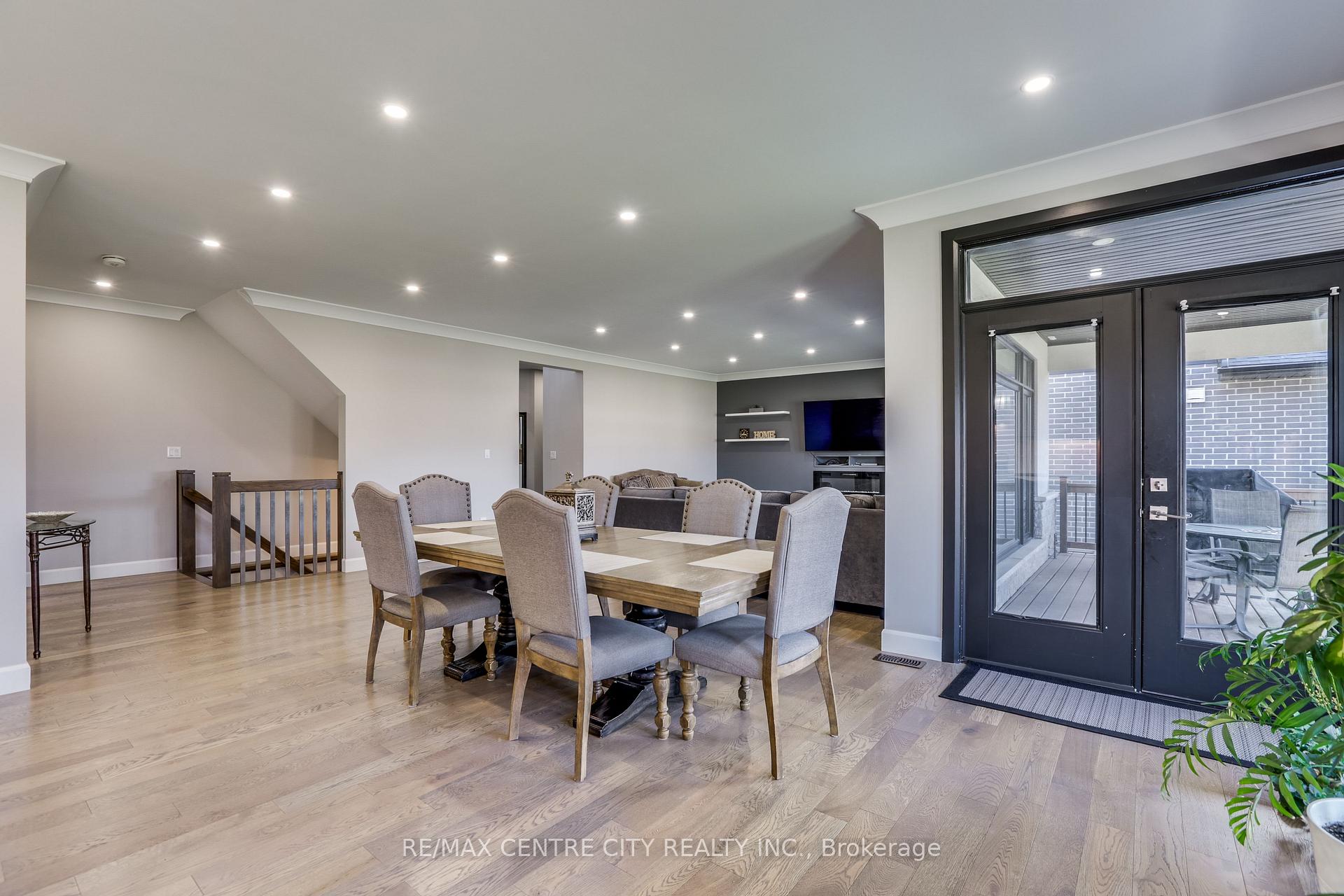 Photo 13 of 6306 Brash Drive, London, South V — HOMEH