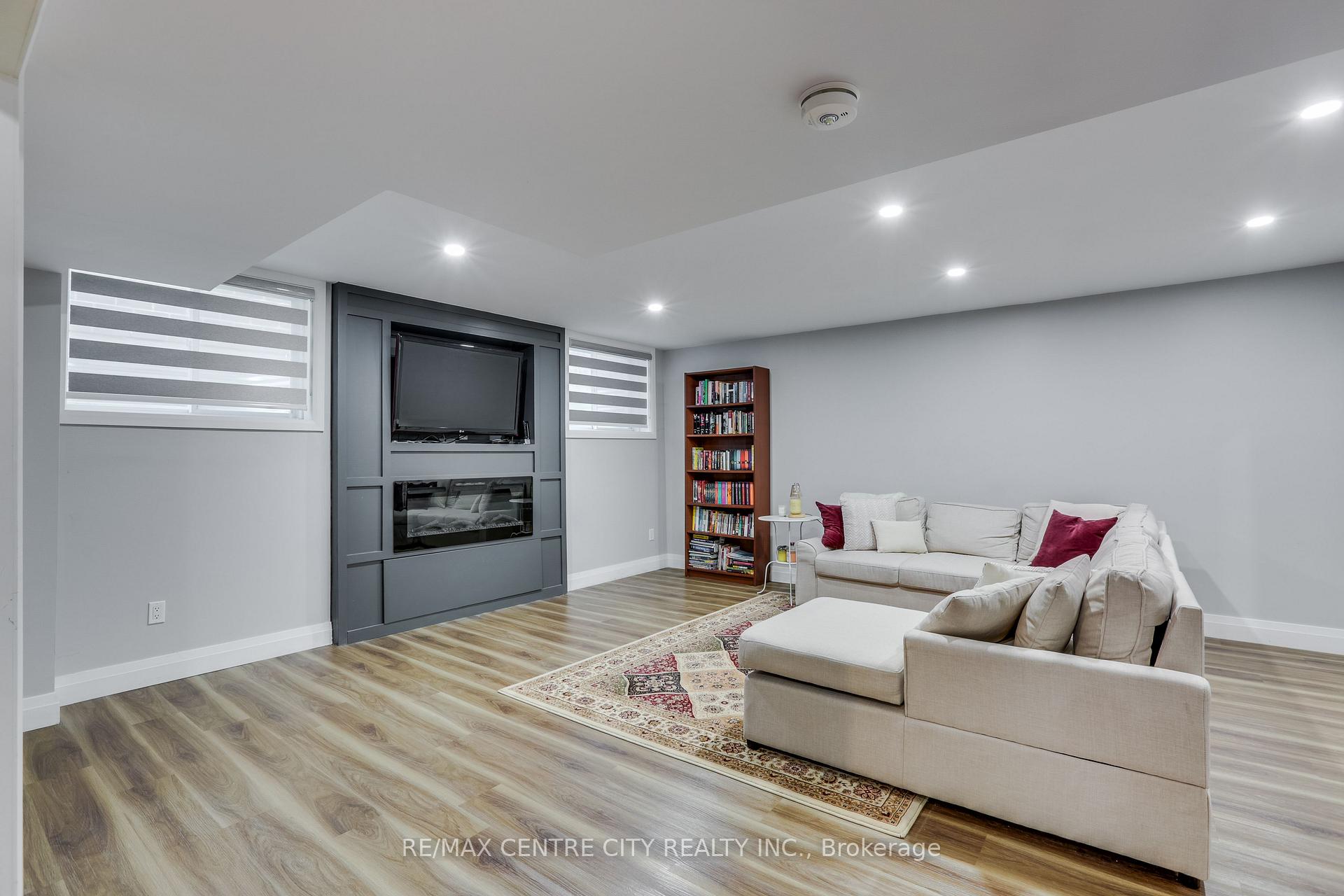 Photo 37 of 6306 Brash Drive, London, South V — HOMEH