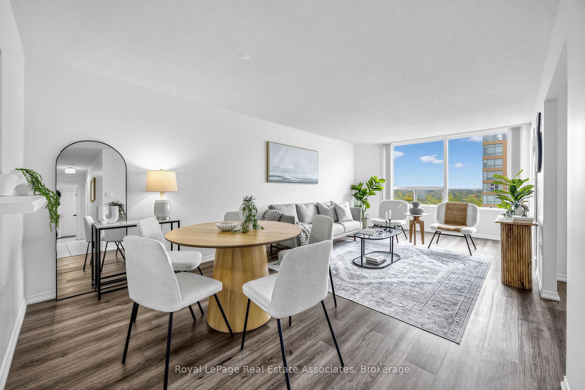 Photo 1 of Unit 1705, 1270 Maple Crossing Boulevard, Burlington, Brant — HOMEH