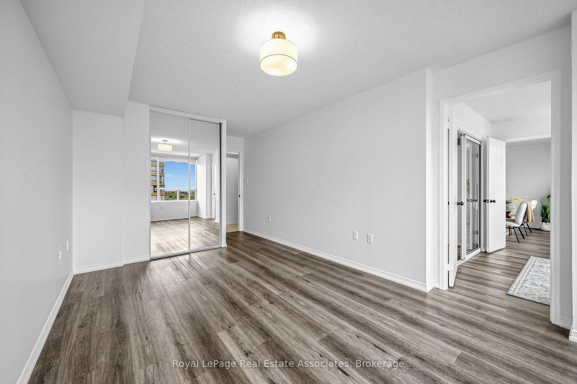 Photo 31 of Unit 1705, 1270 Maple Crossing Boulevard, Burlington, Brant — HOMEH