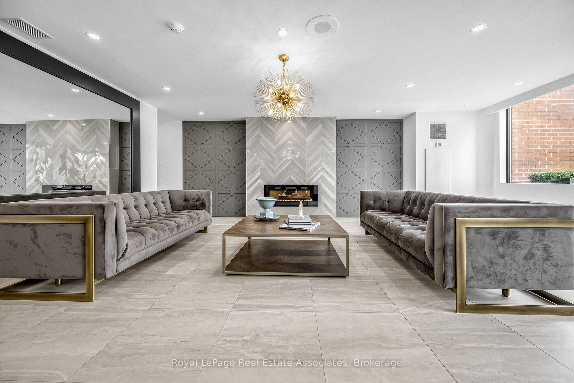 Photo 33 of Unit 1705, 1270 Maple Crossing Boulevard, Burlington, Brant — HOMEH