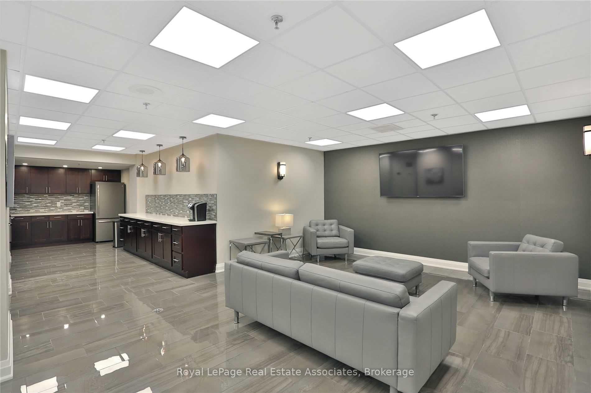 Photo 39 of Unit 1705, 1270 Maple Crossing Boulevard, Burlington, Brant — HOMEH