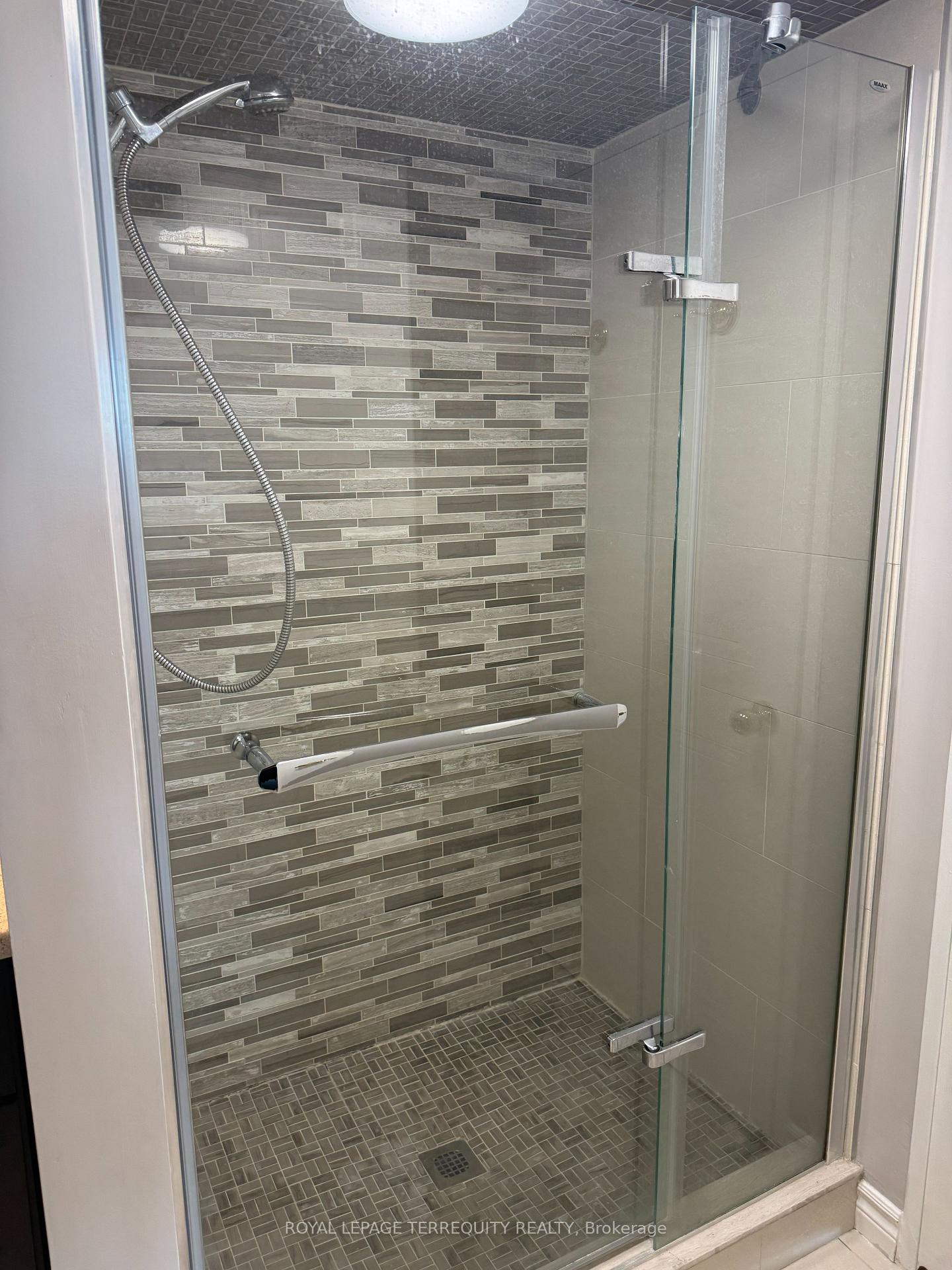 Photo 10 of Unit 1005, 140 Dunlop Street E, Barrie, City Centre — HOMEH