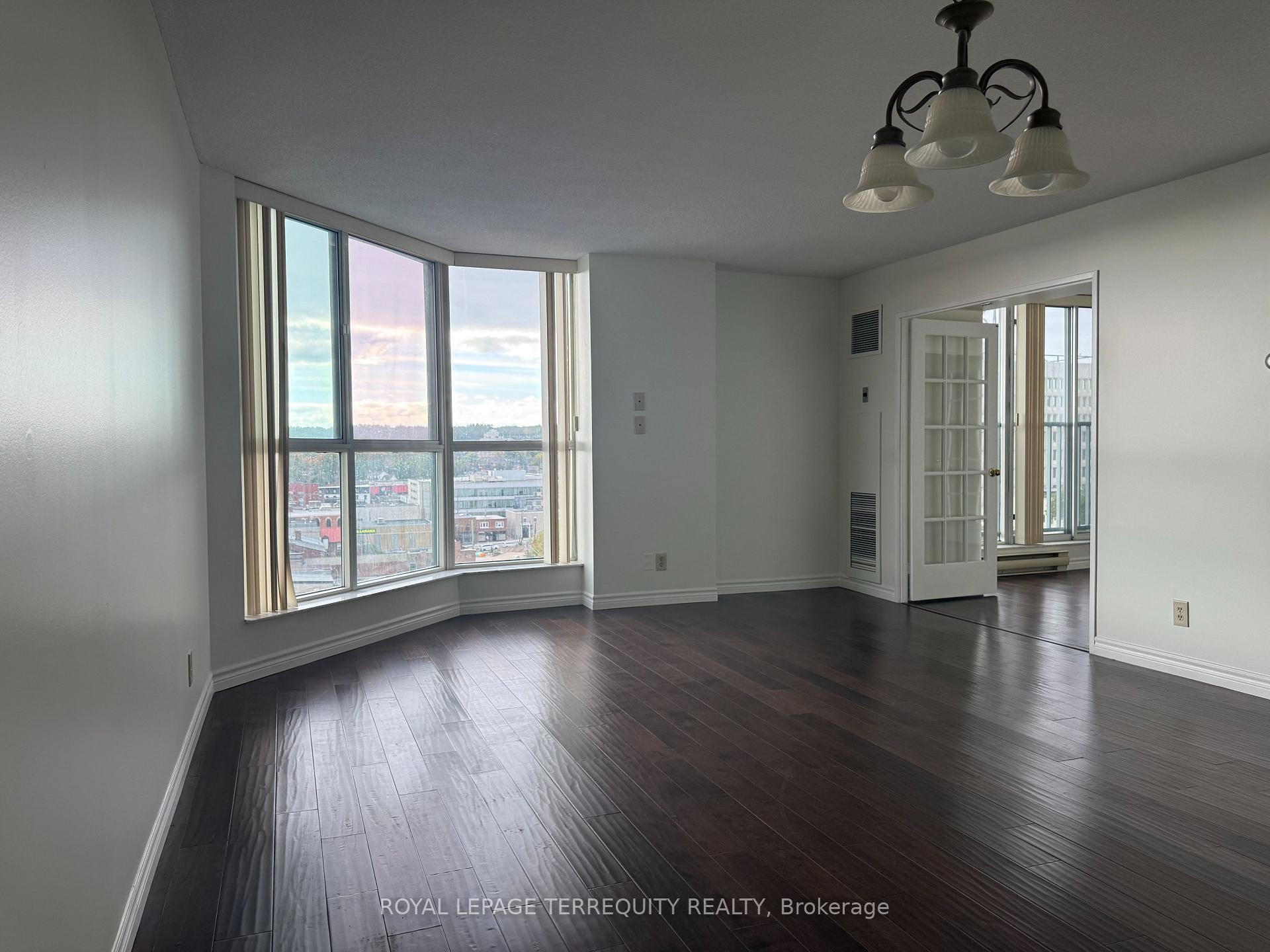 Photo 13 of Unit 1005, 140 Dunlop Street E, Barrie, City Centre — HOMEH