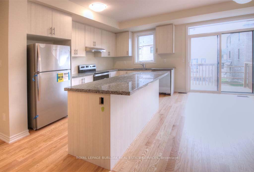 Photo 7 of 1388 National Common, Burlington, Tyandaga — HOMEH