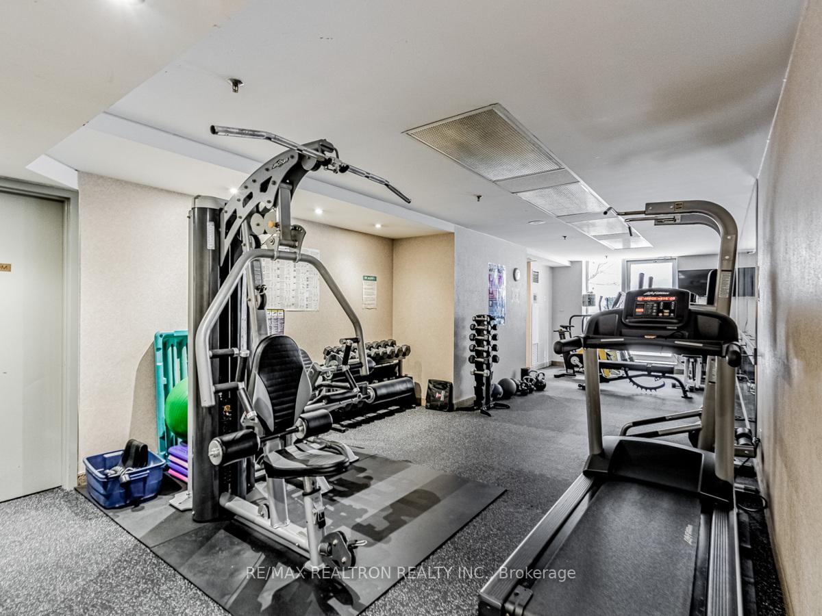 Photo 17 of Unit 510, 43 Eglinton Avenue E, Toronto, Mount Pleasant West — HOMEH