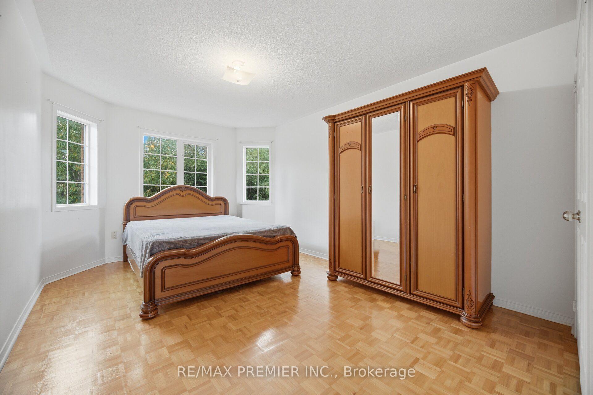 Photo 14 of 14 Crestridge Drive, Caledon, Bolton North — HOMEH