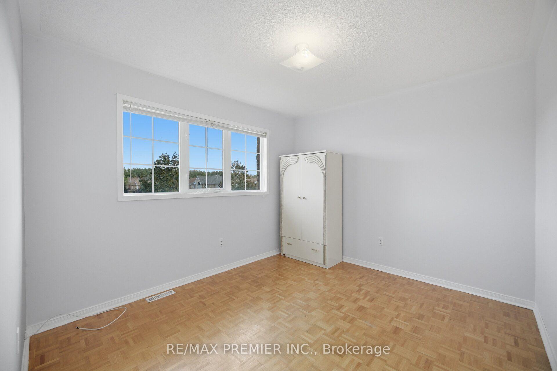 Photo 20 of 14 Crestridge Drive, Caledon, Bolton North — HOMEH