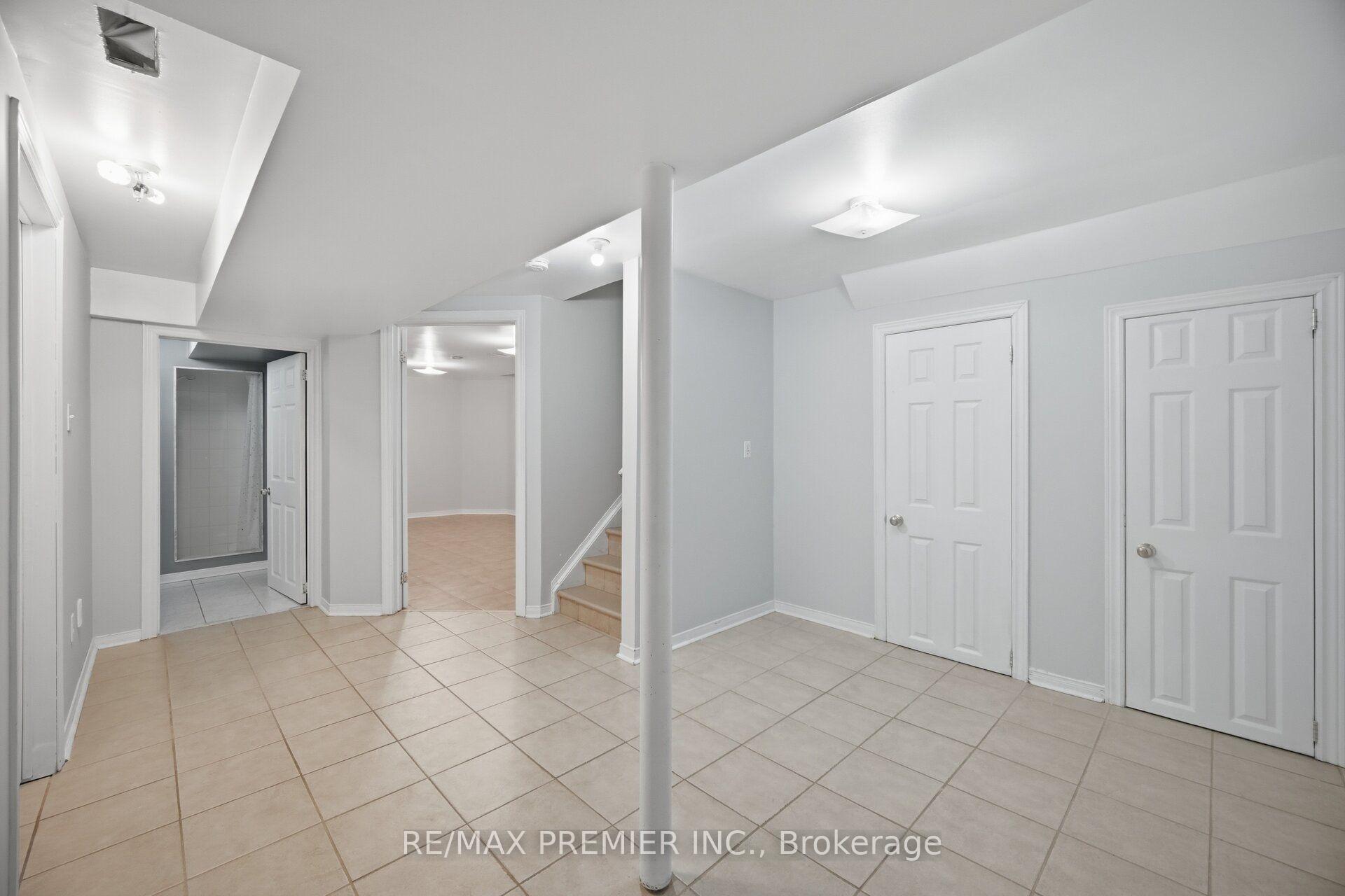 Photo 26 of 14 Crestridge Drive, Caledon, Bolton North — HOMEH
