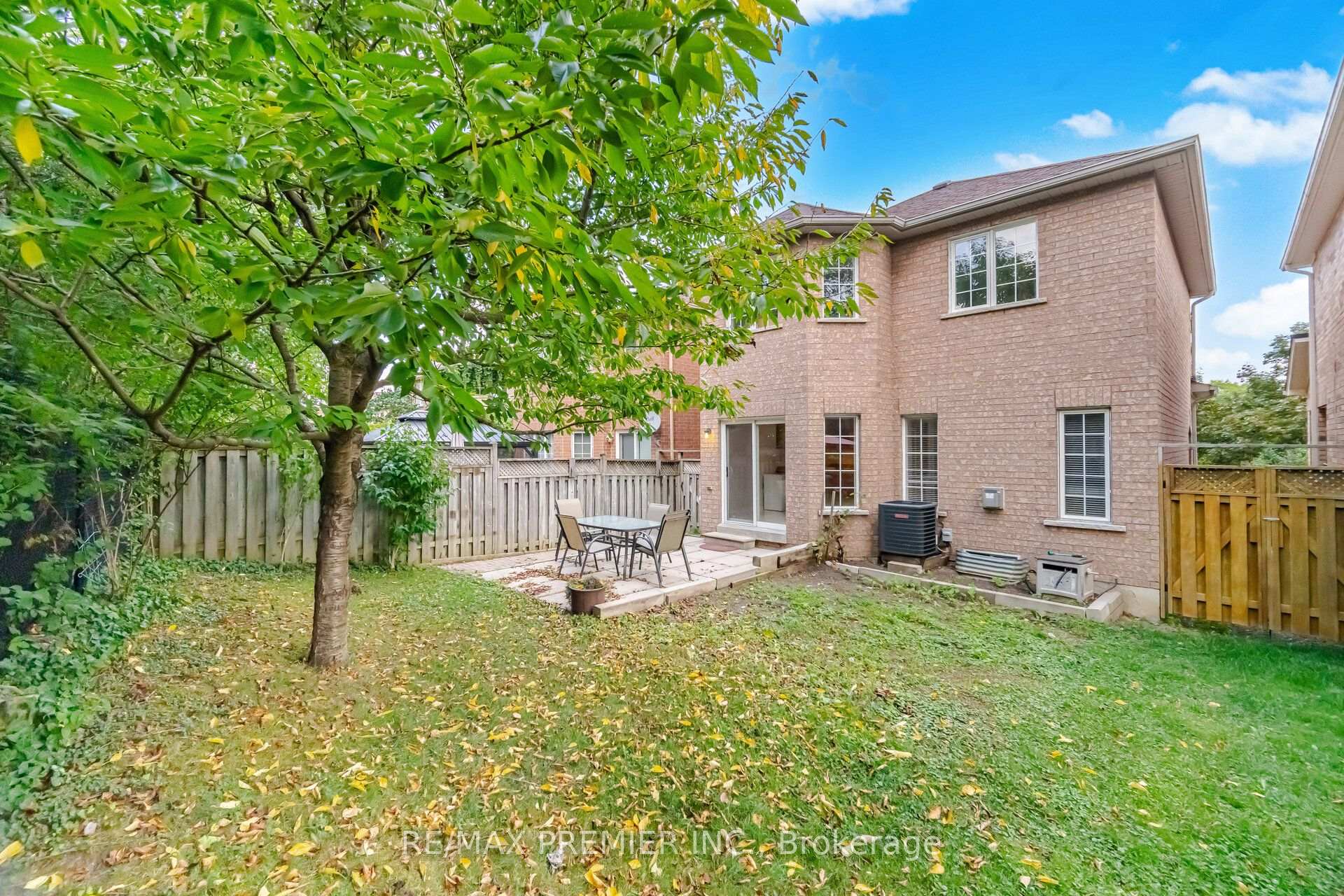 Photo 33 of 14 Crestridge Drive, Caledon, Bolton North — HOMEH