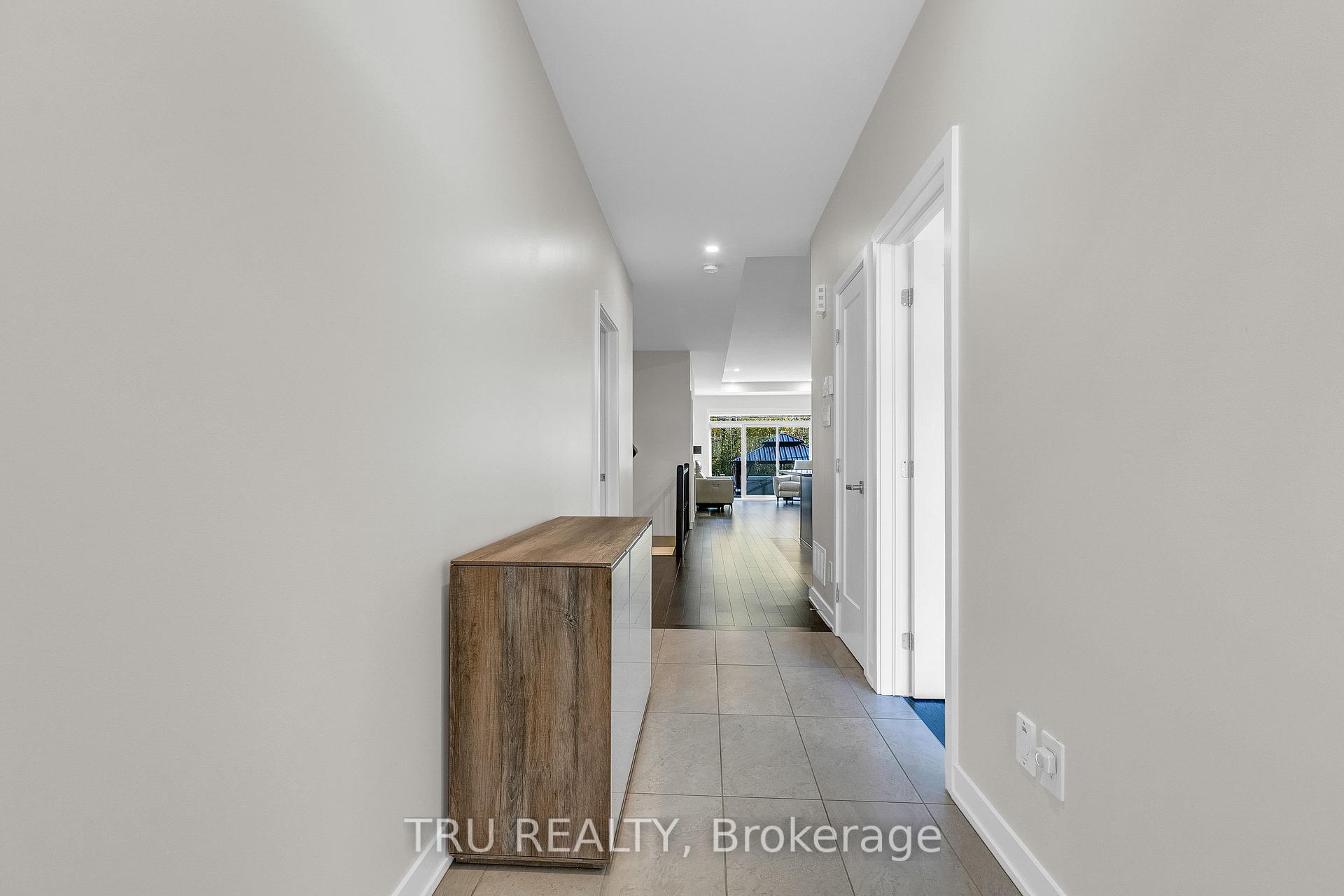 Photo 4 of 6362 Renaud Road, Ottawa, Mer Bleue/Bradley Estates/Anderson Park — HOMEH