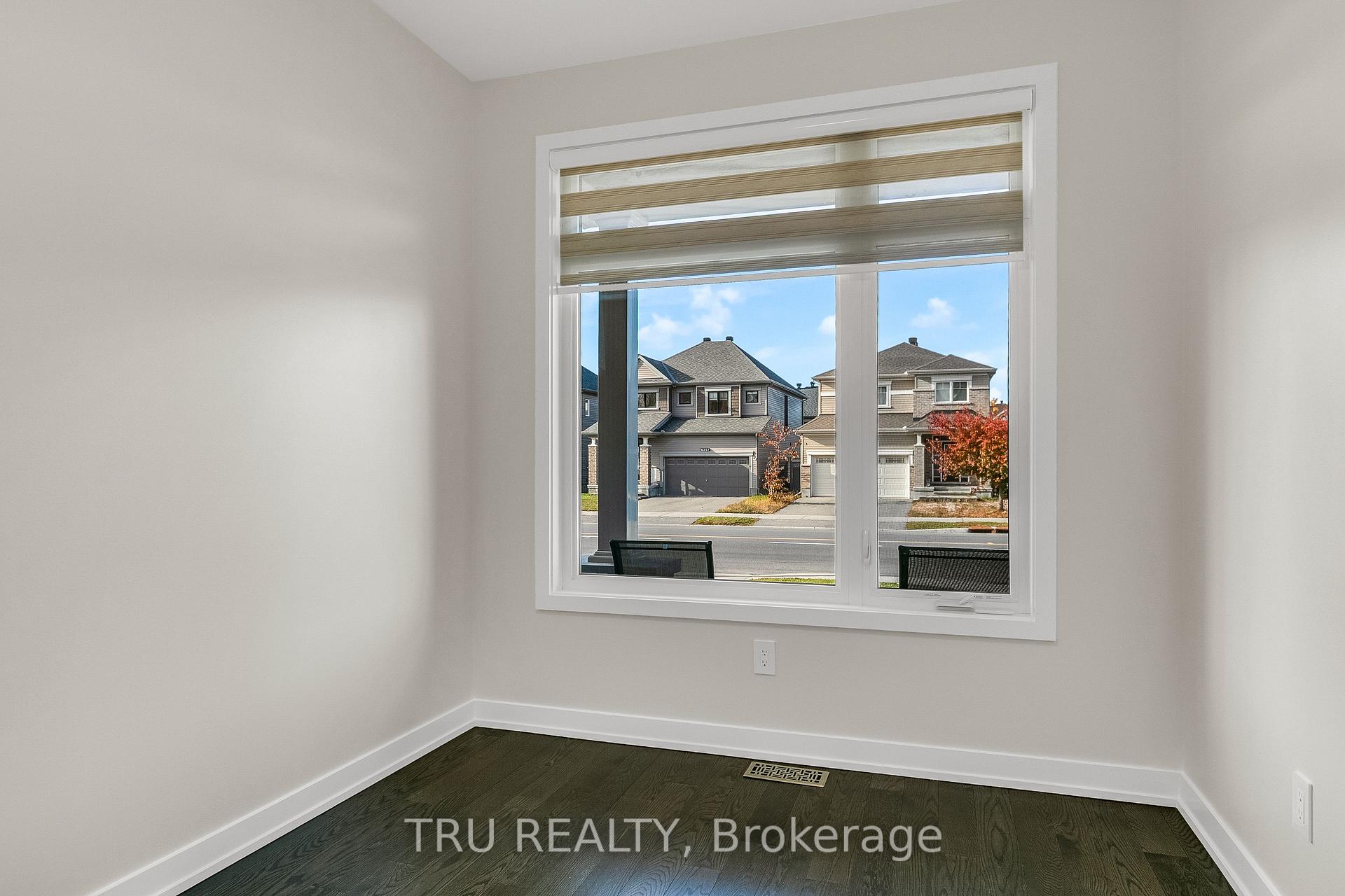 Photo 5 of 6362 Renaud Road, Ottawa, Mer Bleue/Bradley Estates/Anderson Park — HOMEH
