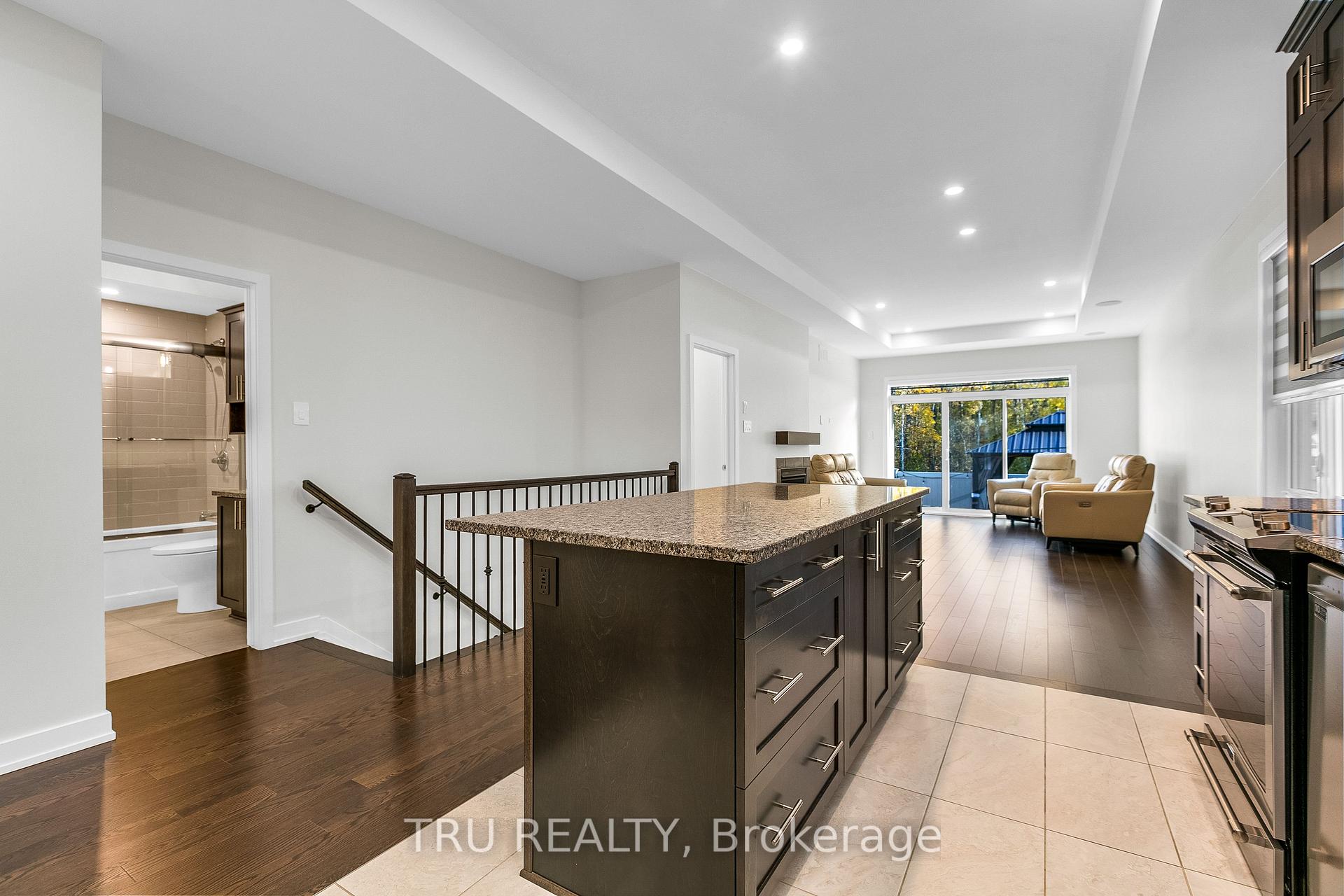 Photo 7 of 6362 Renaud Road, Ottawa, Mer Bleue/Bradley Estates/Anderson Park — HOMEH