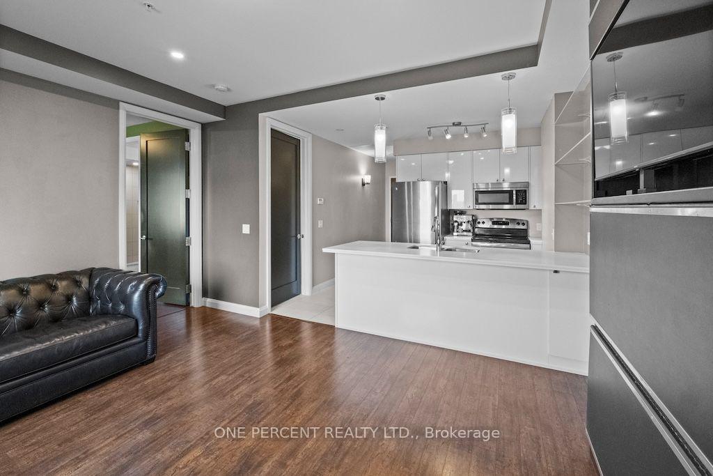 Photo 5 of Unit 401, 112 King Street E, Hamilton, Beasley — HOMEH