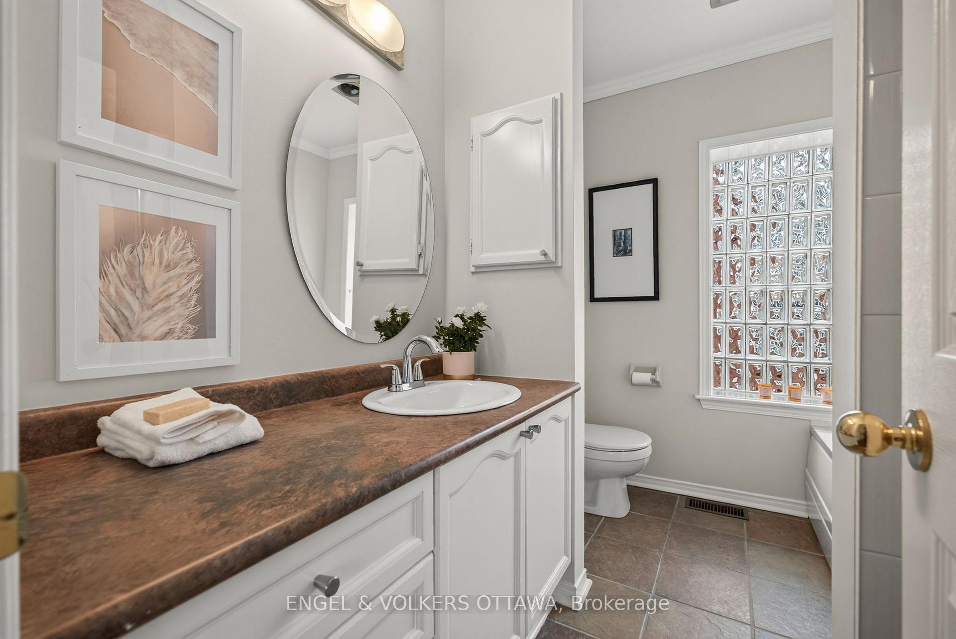 Photo 30 of irr Robert Street, Ottawa, Ottawa Centre/Golden Triangle — HOMEH