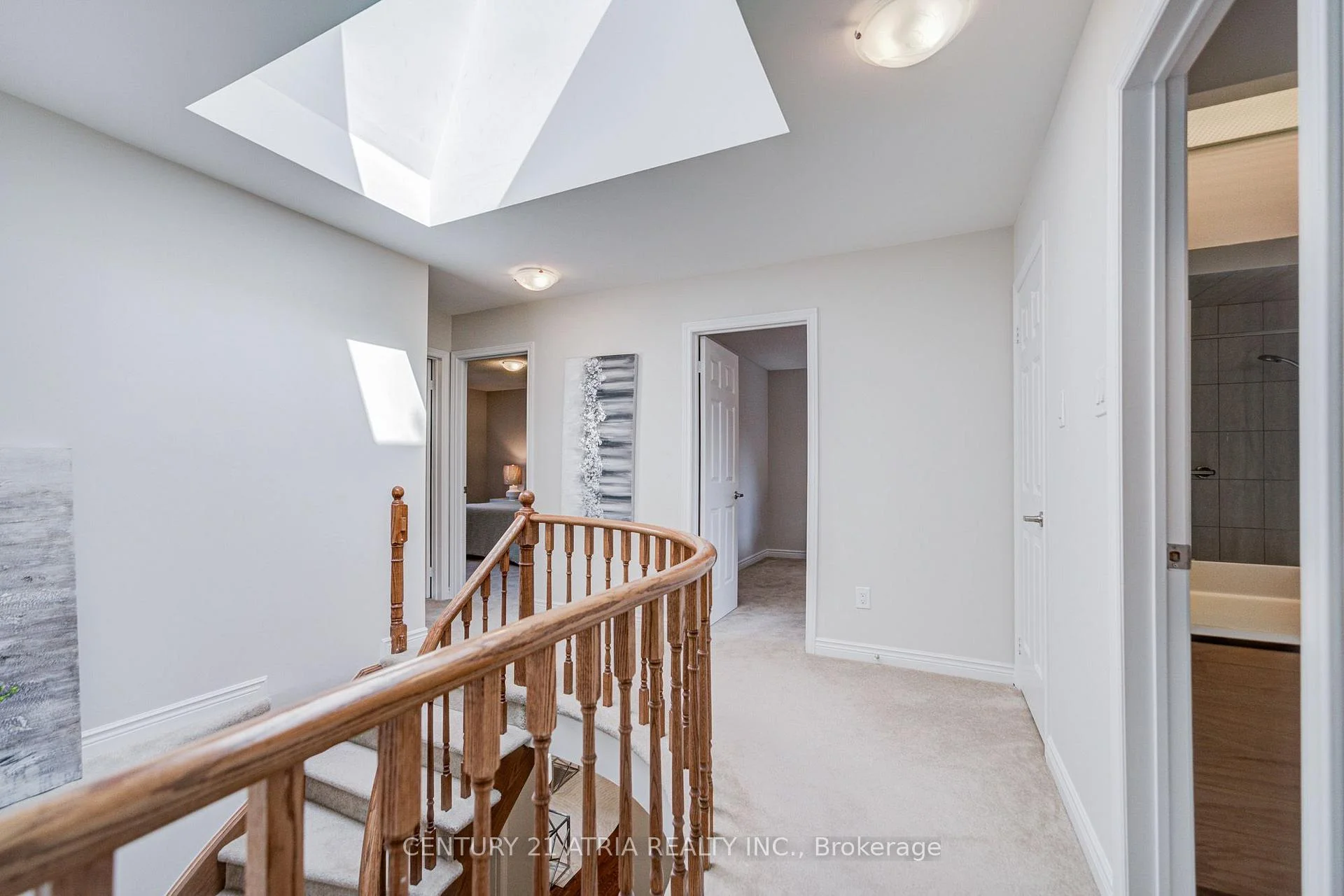 Photo 19 of 35 Millstone Court, Markham, Unionville — HOMEH