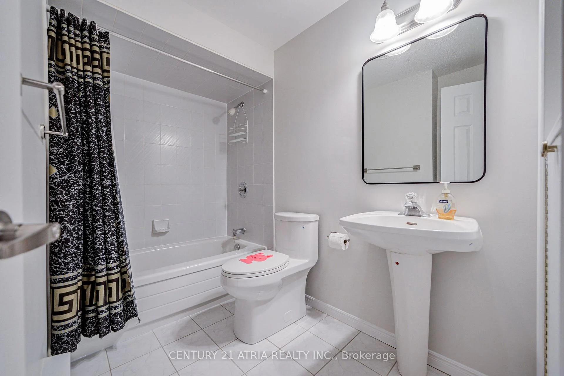 Photo 38 of 35 Millstone Court, Markham, Unionville — HOMEH