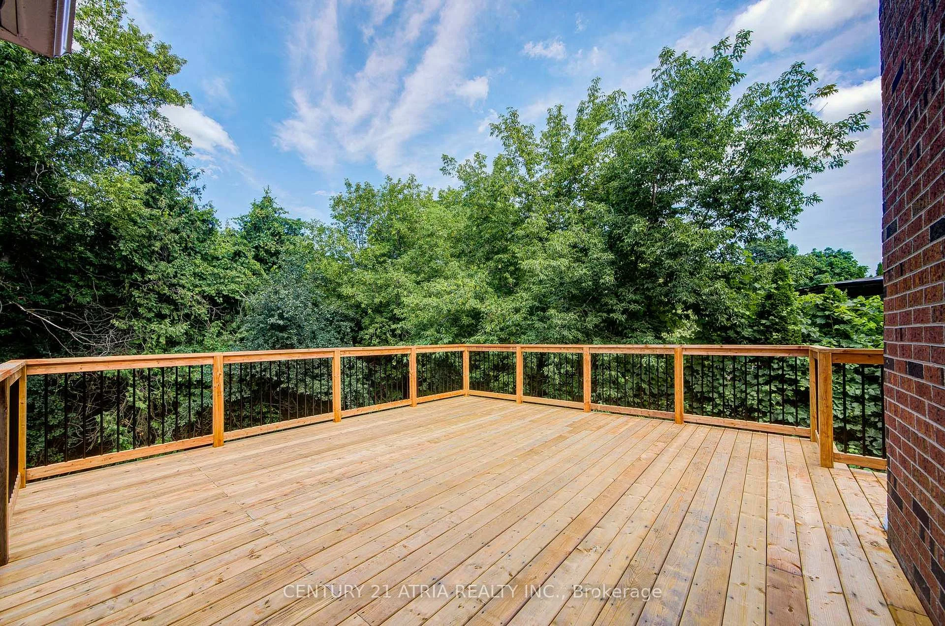 Photo 40 of 35 Millstone Court, Markham, Unionville — HOMEH