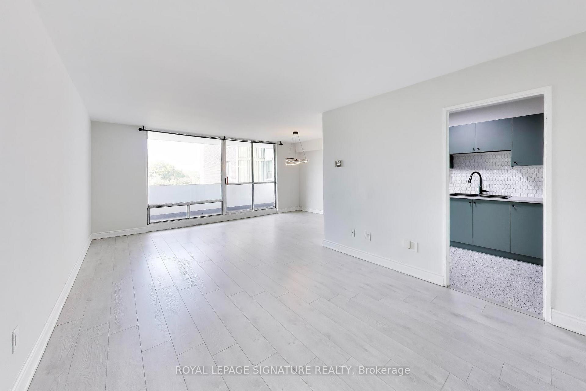 Photo 14 of Unit 408, 1 Massey Square, Toronto, Crescent Town — HOMEH