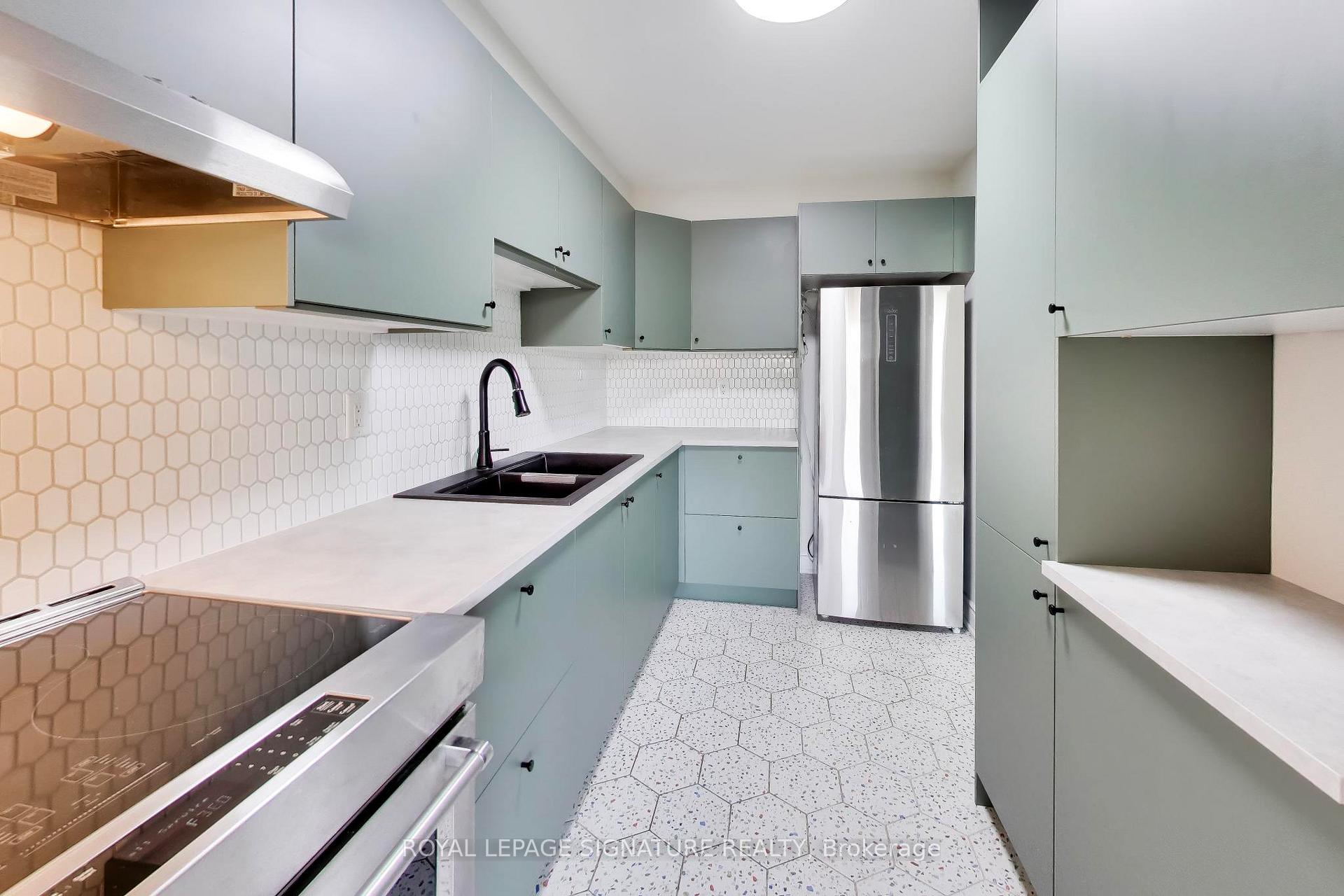 Photo 22 of Unit 408, 1 Massey Square, Toronto, Crescent Town — HOMEH