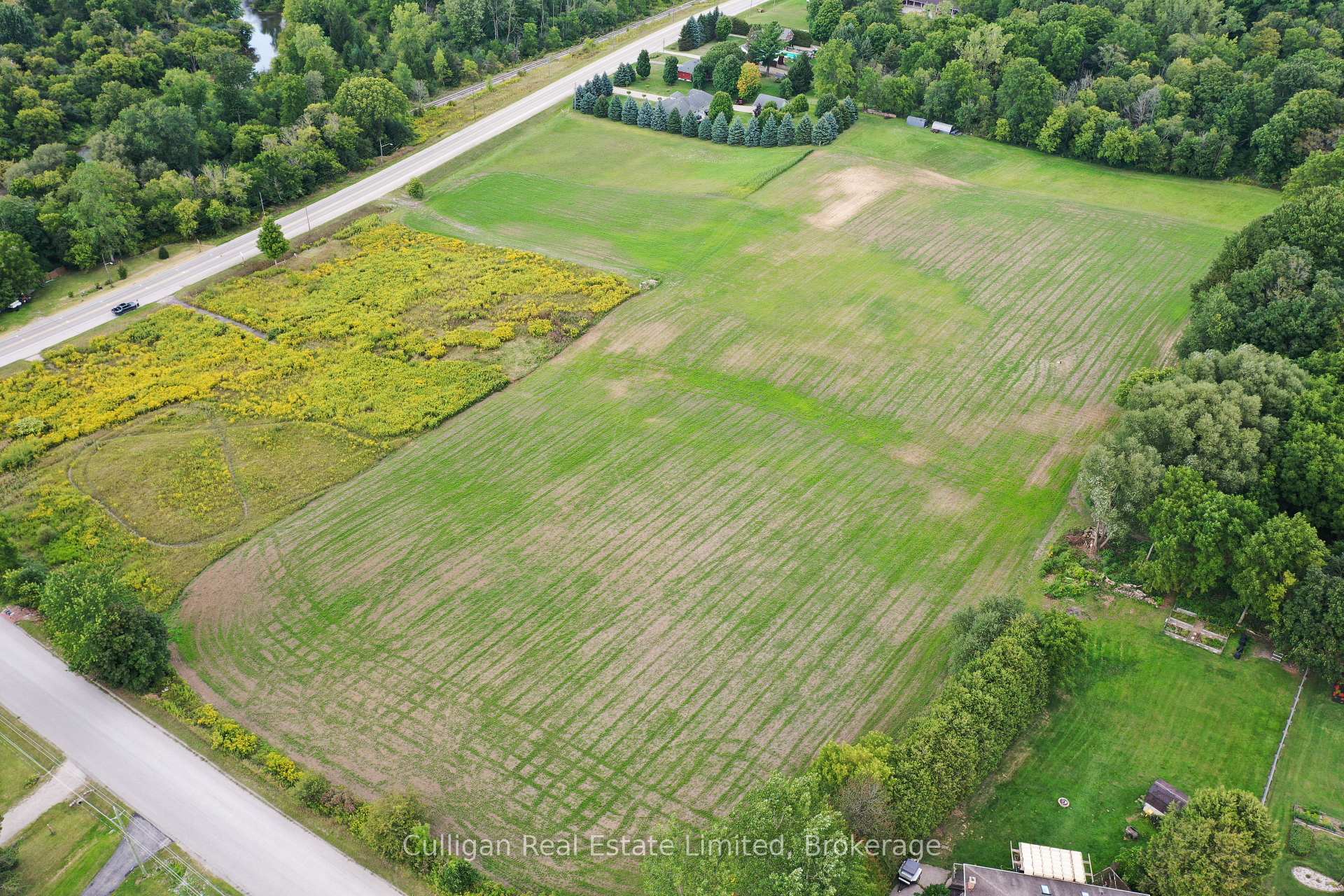 Photo of 584664 Beachville Road