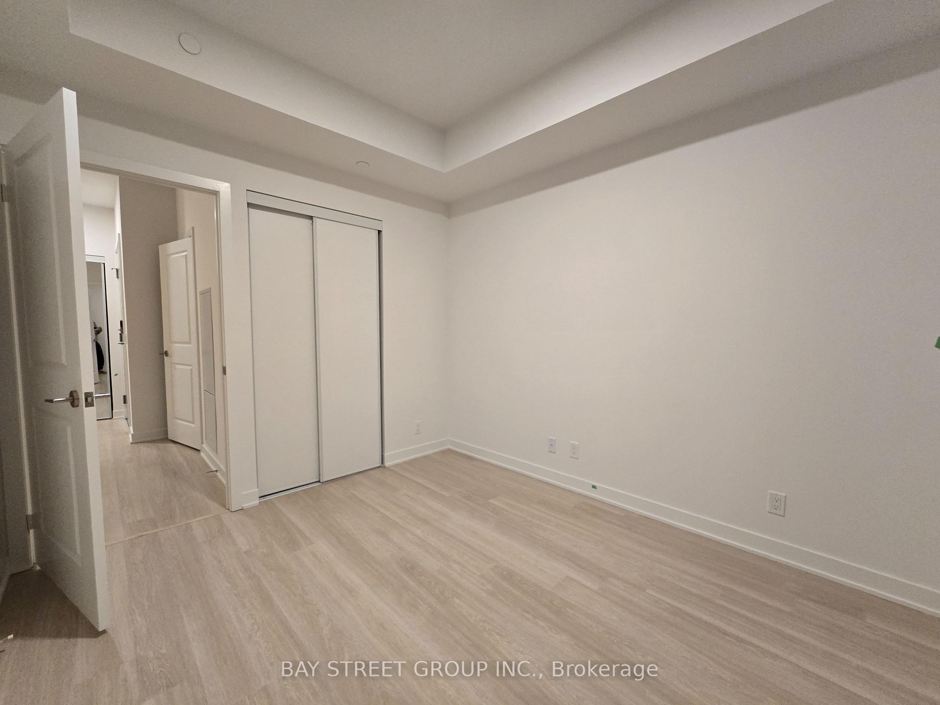 Photo 2 of Unit 1806B, 50 Upper Mall Way, Vaughan, Brownridge — HOMEH