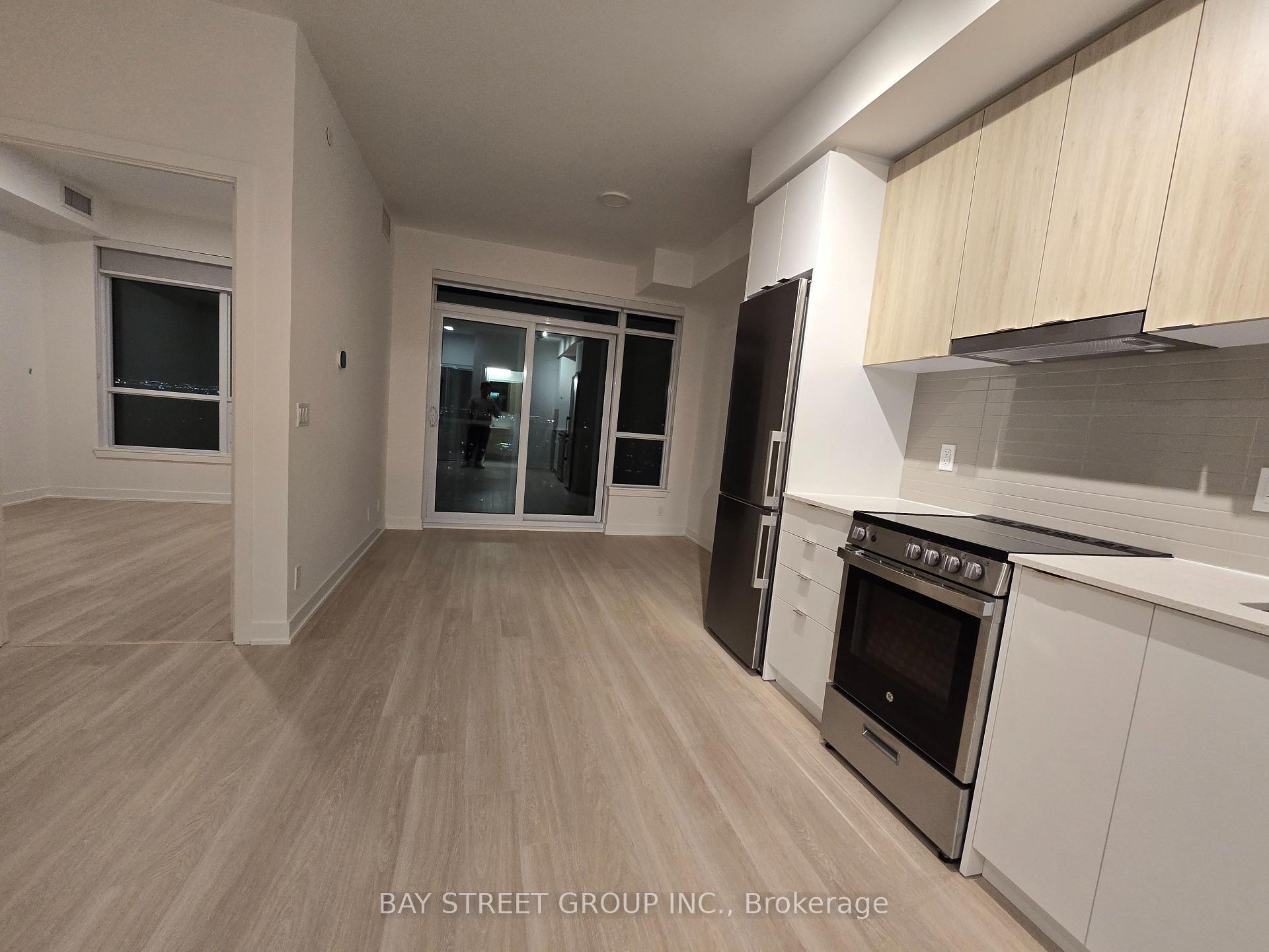 Photo 6 of Unit 1806B, 50 Upper Mall Way, Vaughan, Brownridge — HOMEH