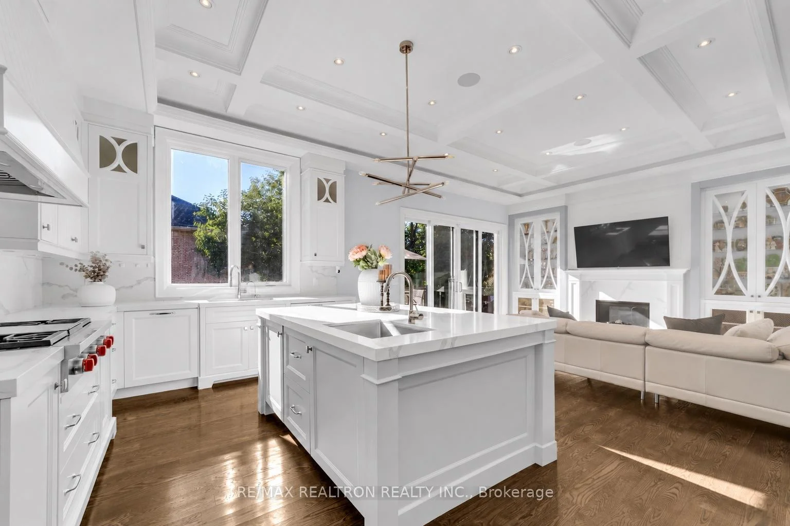 Photo 19 of 351 Mckee Avenue, North York, Willowdale East — HOMEH