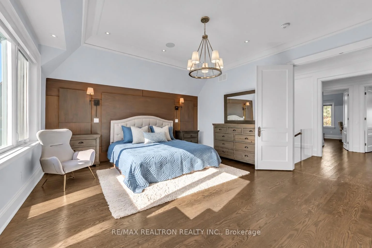 Photo 25 of 351 Mckee Avenue, North York, Willowdale East — HOMEH