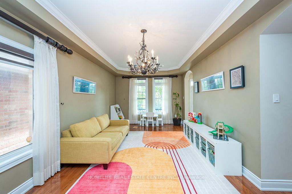 Photo 9 of 26 Imperial Lakes Drive, Brampton, Bram East — HOMEH