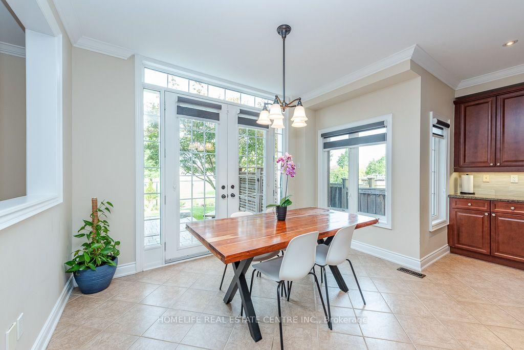 Photo 20 of 26 Imperial Lakes Drive, Brampton, Bram East — HOMEH