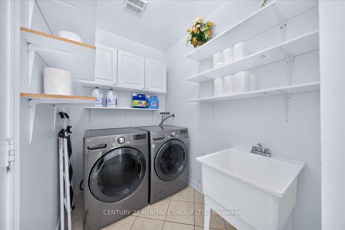 Photo 3 of Unit Bsmt, 19 Reynolds Avenue, Brampton, Brampton East — HOMEH