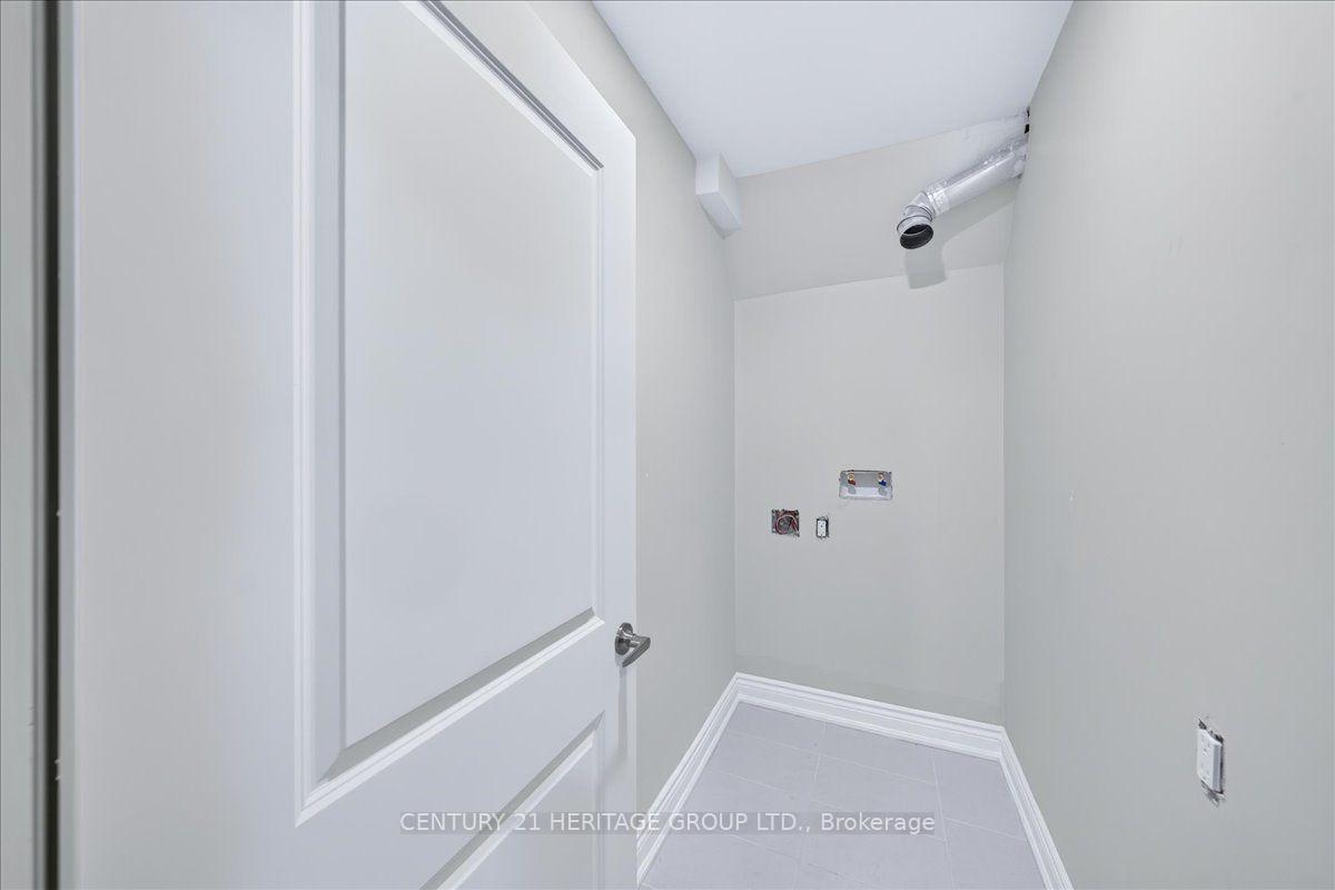 Photo 9 of Unit Bsmt, 19 Reynolds Avenue, Brampton, Brampton East — HOMEH