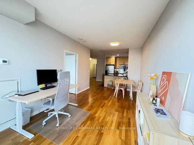 Photo 3 of Unit 1911, 628 Fleet Street, Toronto, Niagara — HOMEH