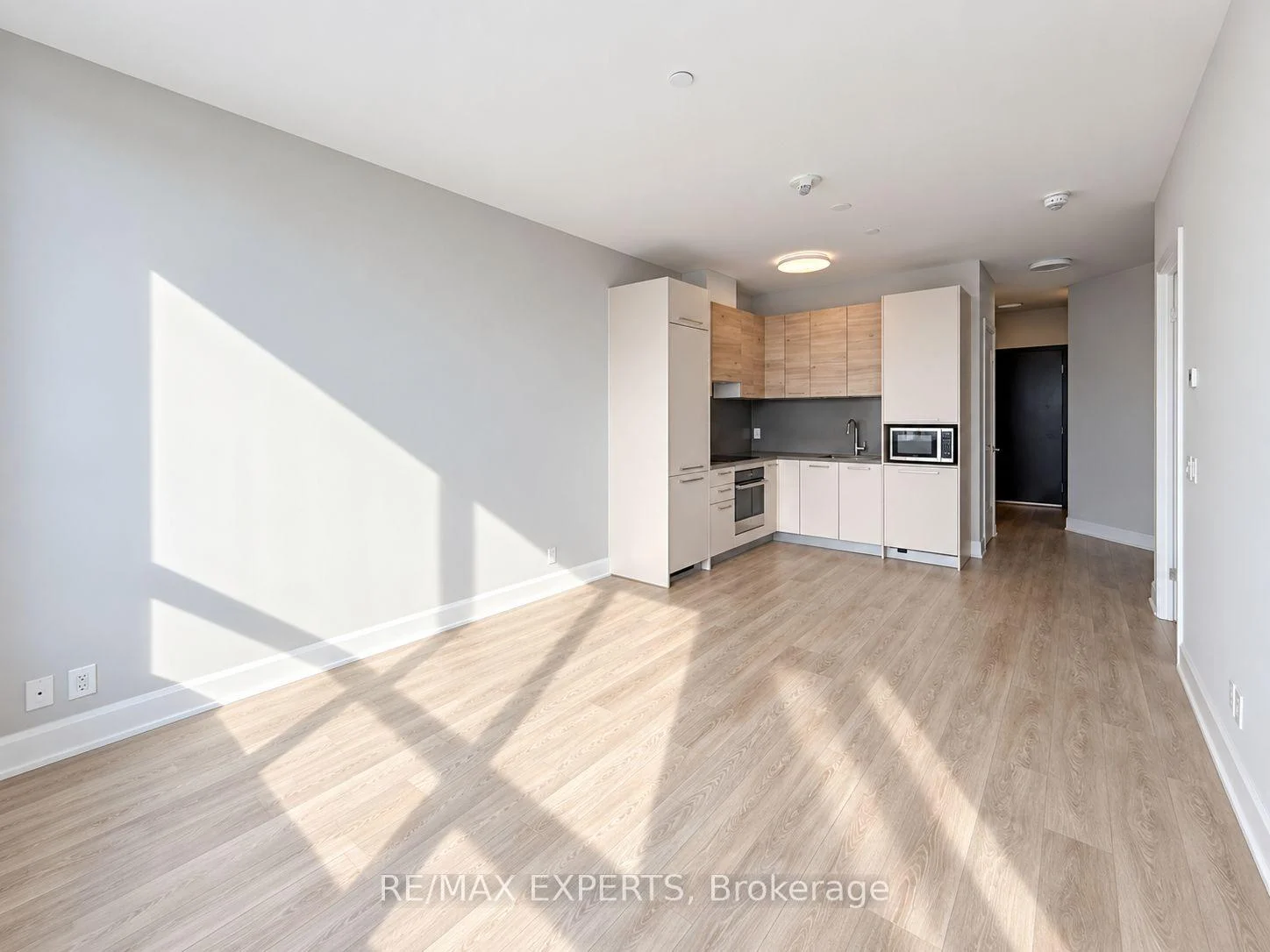 Photo 11 of Unit 2310, 12 Gandhi Lane, Markham, Commerce Valley — HOMEH