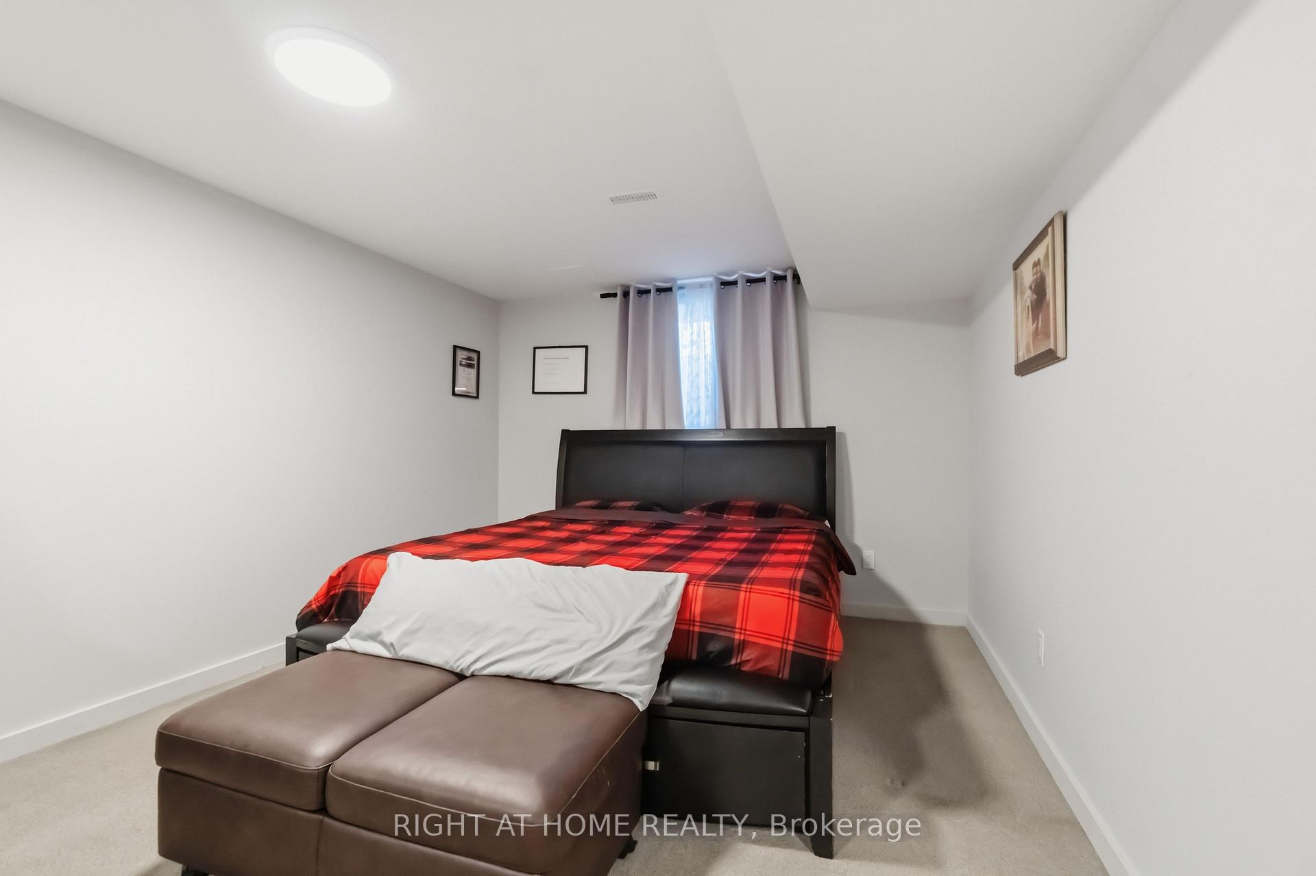 Photo 28 of 359 Big Dipper Street, Ottawa, Riverside South/Gloucester Glen — HOMEH