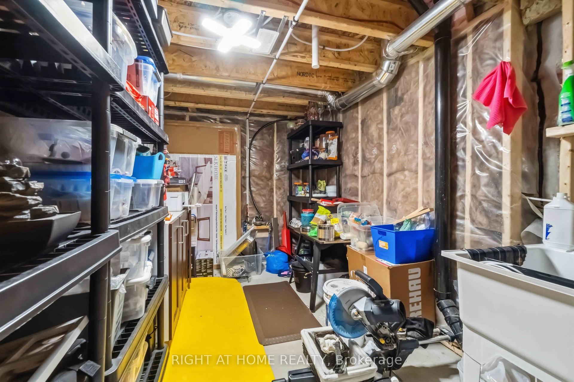 Photo 31 of 359 Big Dipper Street, Ottawa, Riverside South/Gloucester Glen — HOMEH